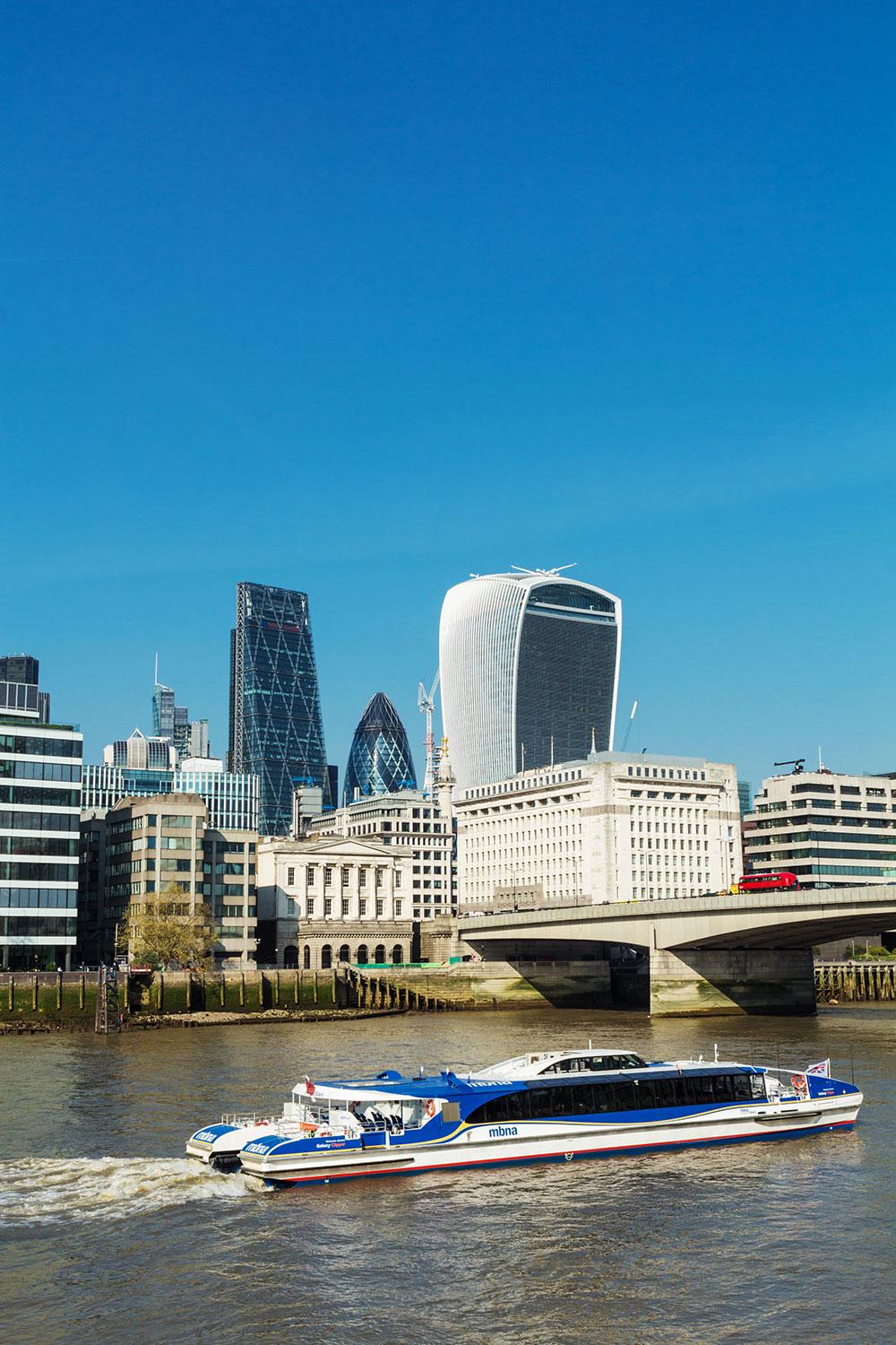 What-Not-To-Do-In-London-Thames-Clipper