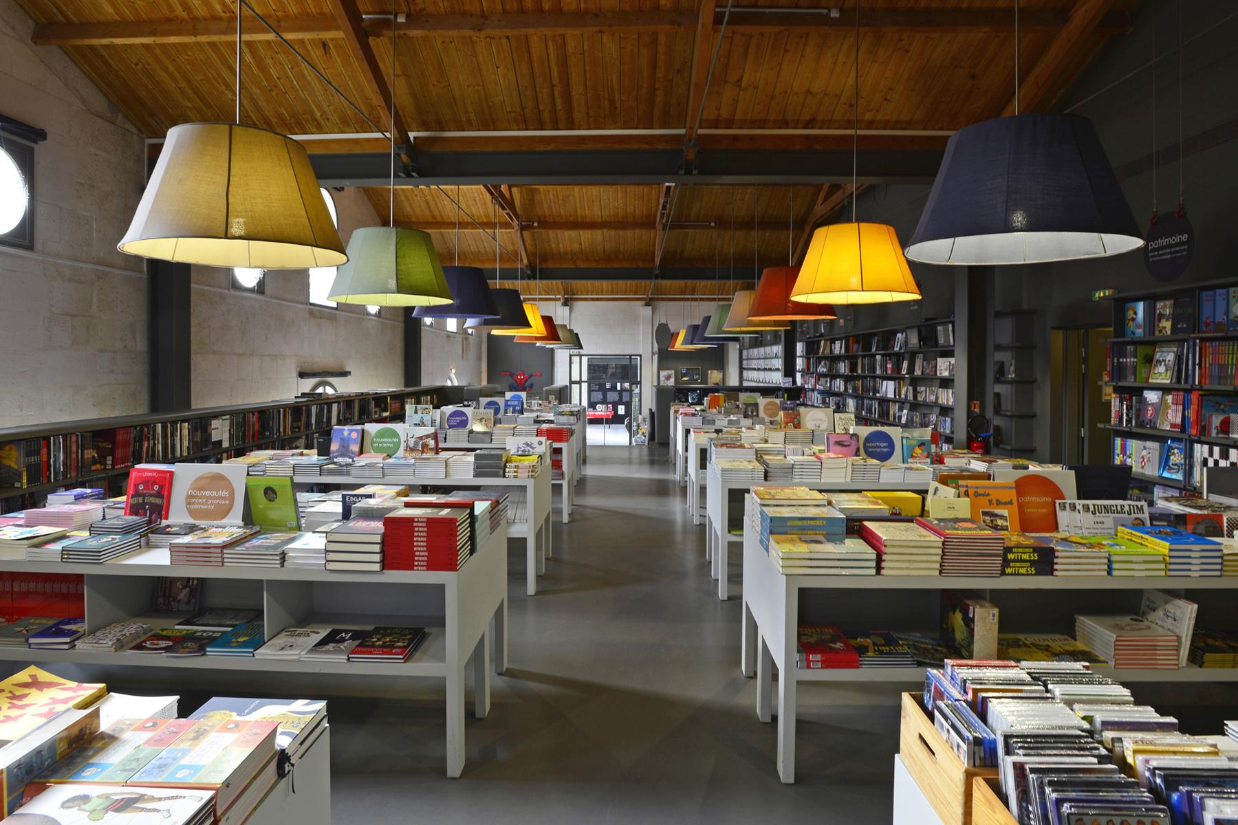 comic-book-shops-la-cite1
