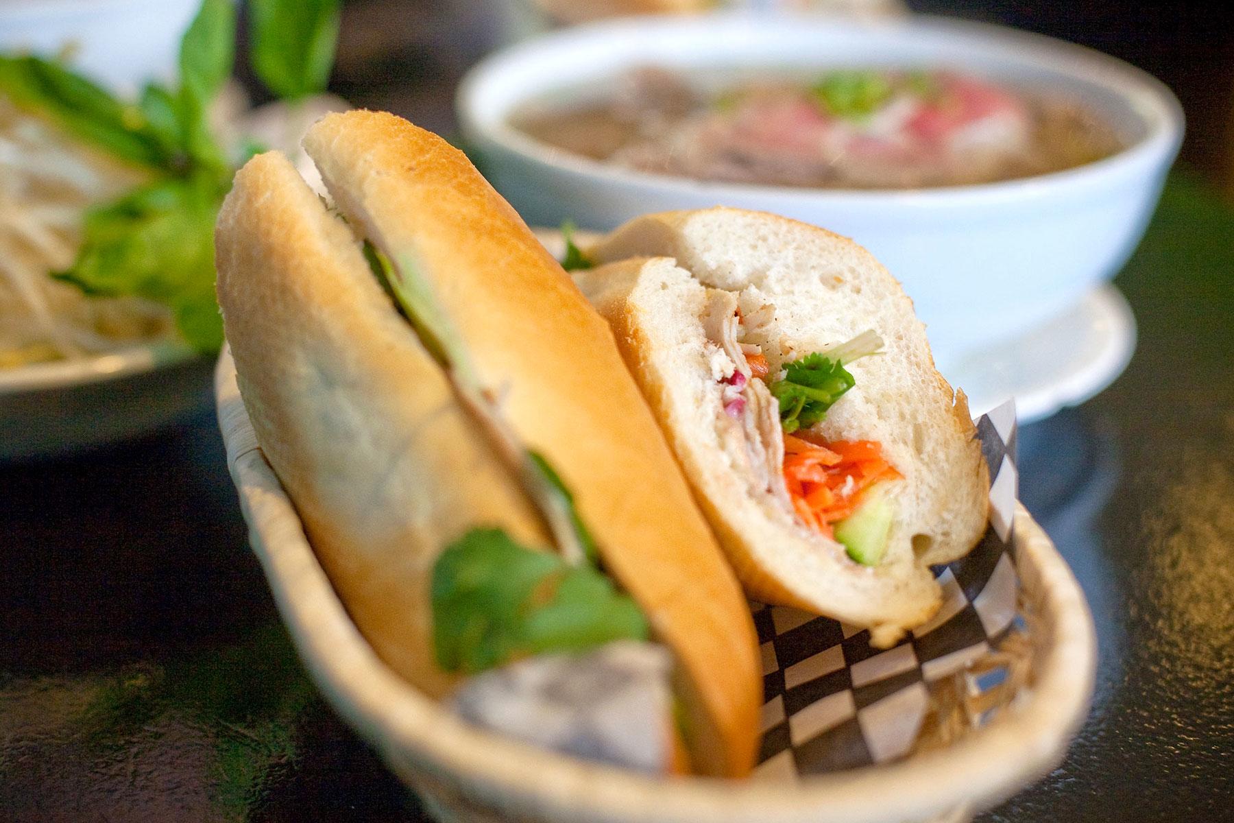 30 Sandwiches From Around the World