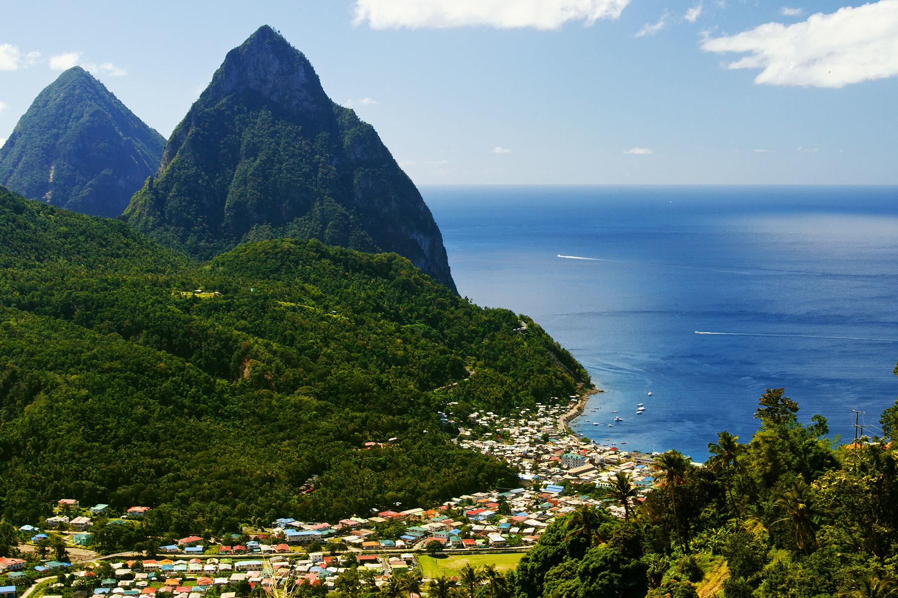 Ultimate-Things-To-Do-St-Lucia-Climb-A-Piton