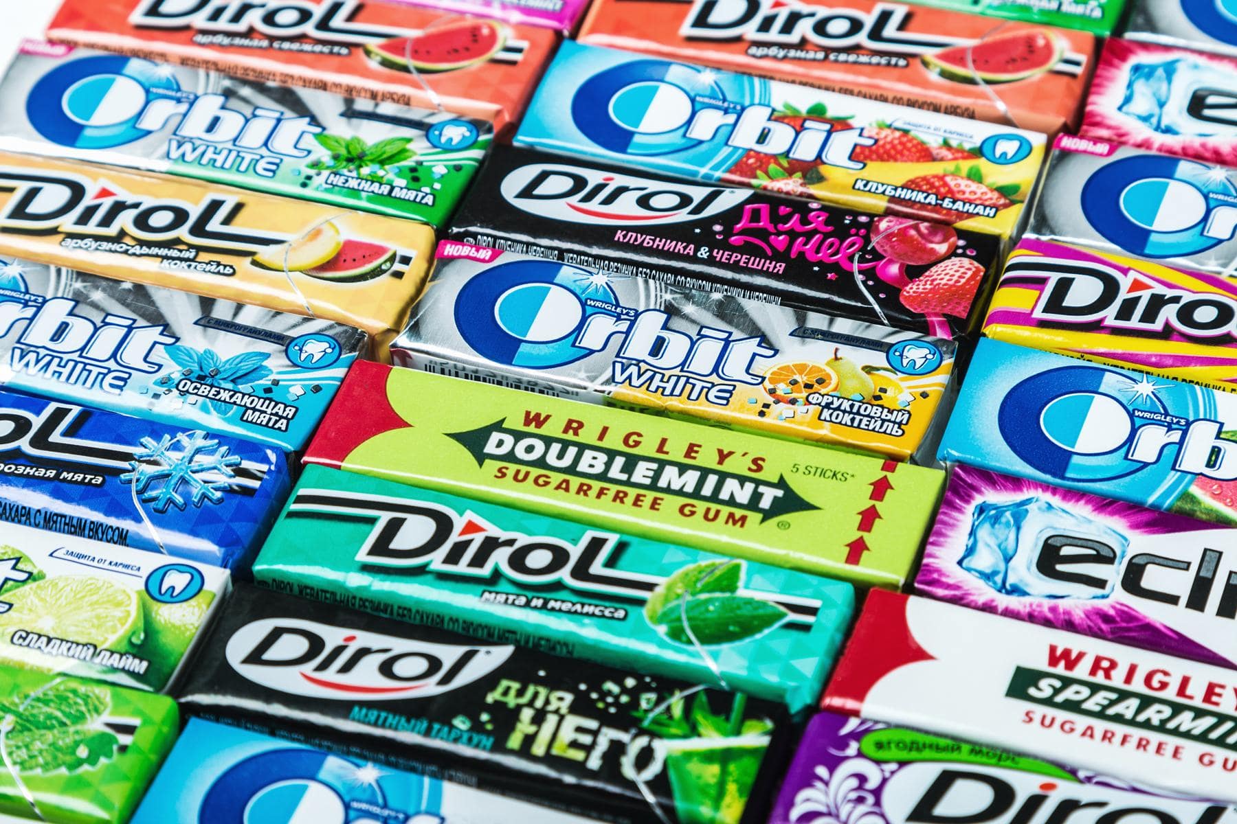 banned-foods-chewing-gum