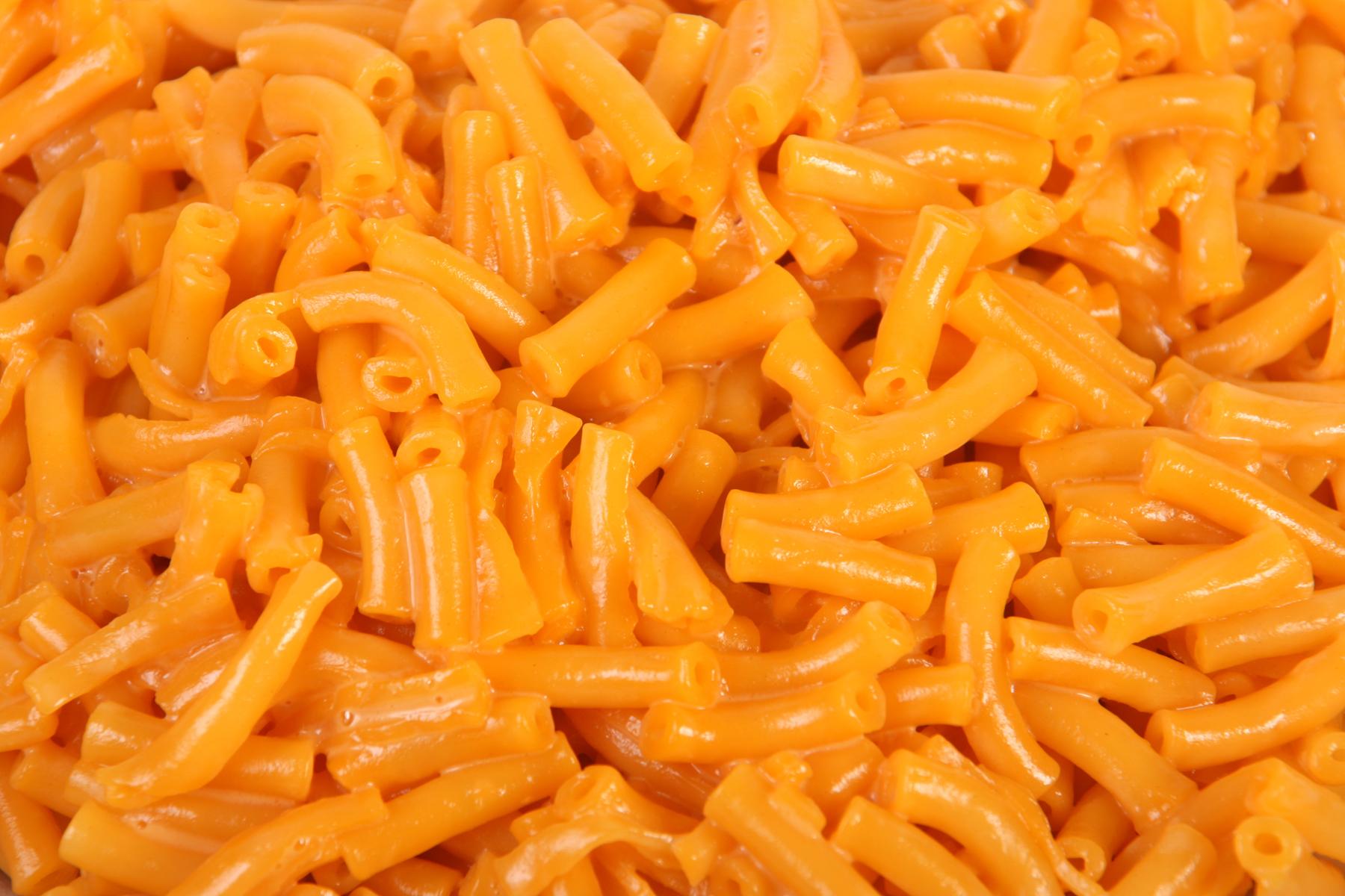 banned-foods-mac-and-cheese-yellow-coloring