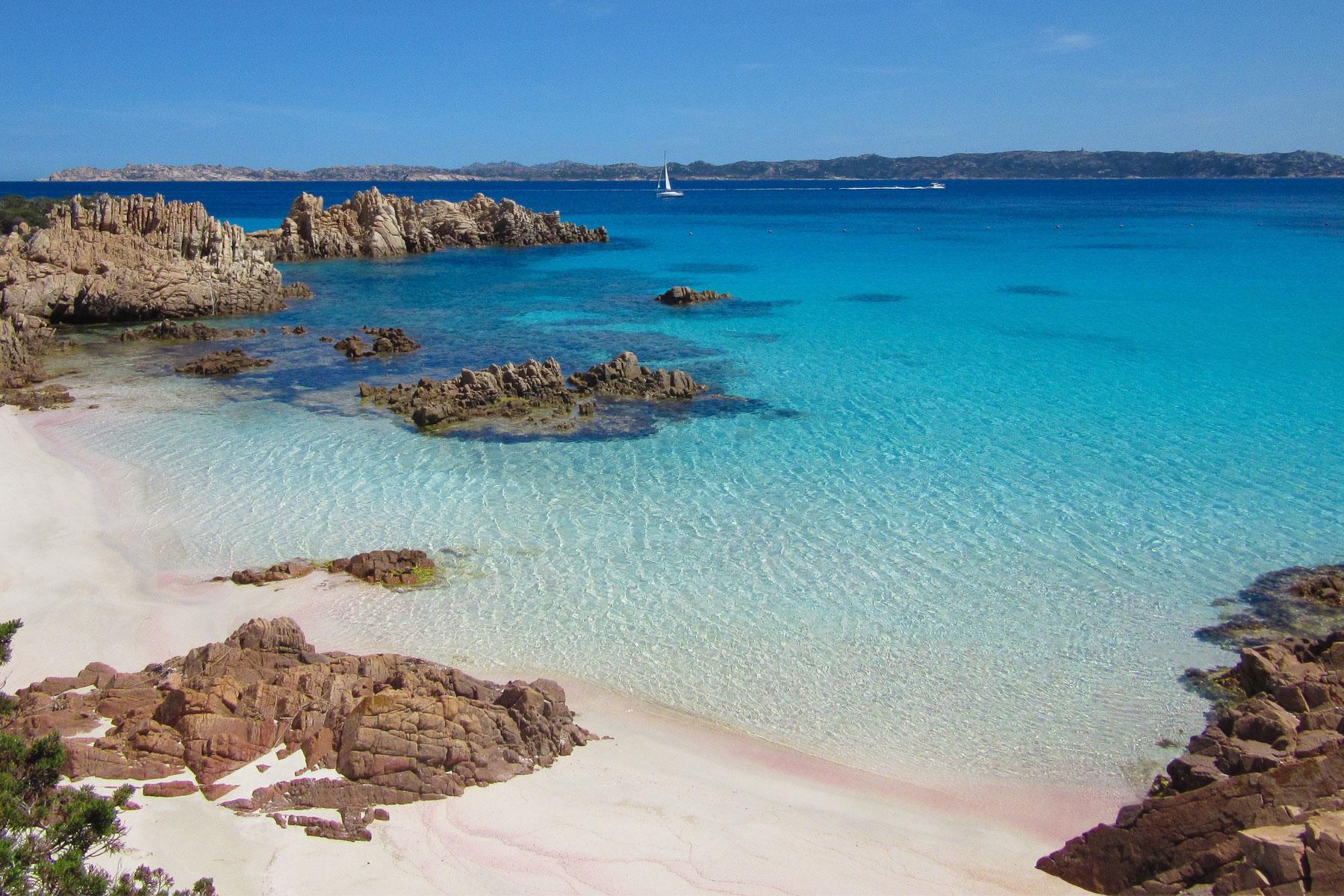 colorful-nature-Spiaggia-Rosa-Sardegna-Italy.jpg