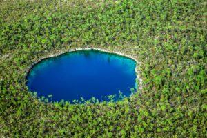HERO-Bahamas-Myths-and-Mysteries-Blue-Hole