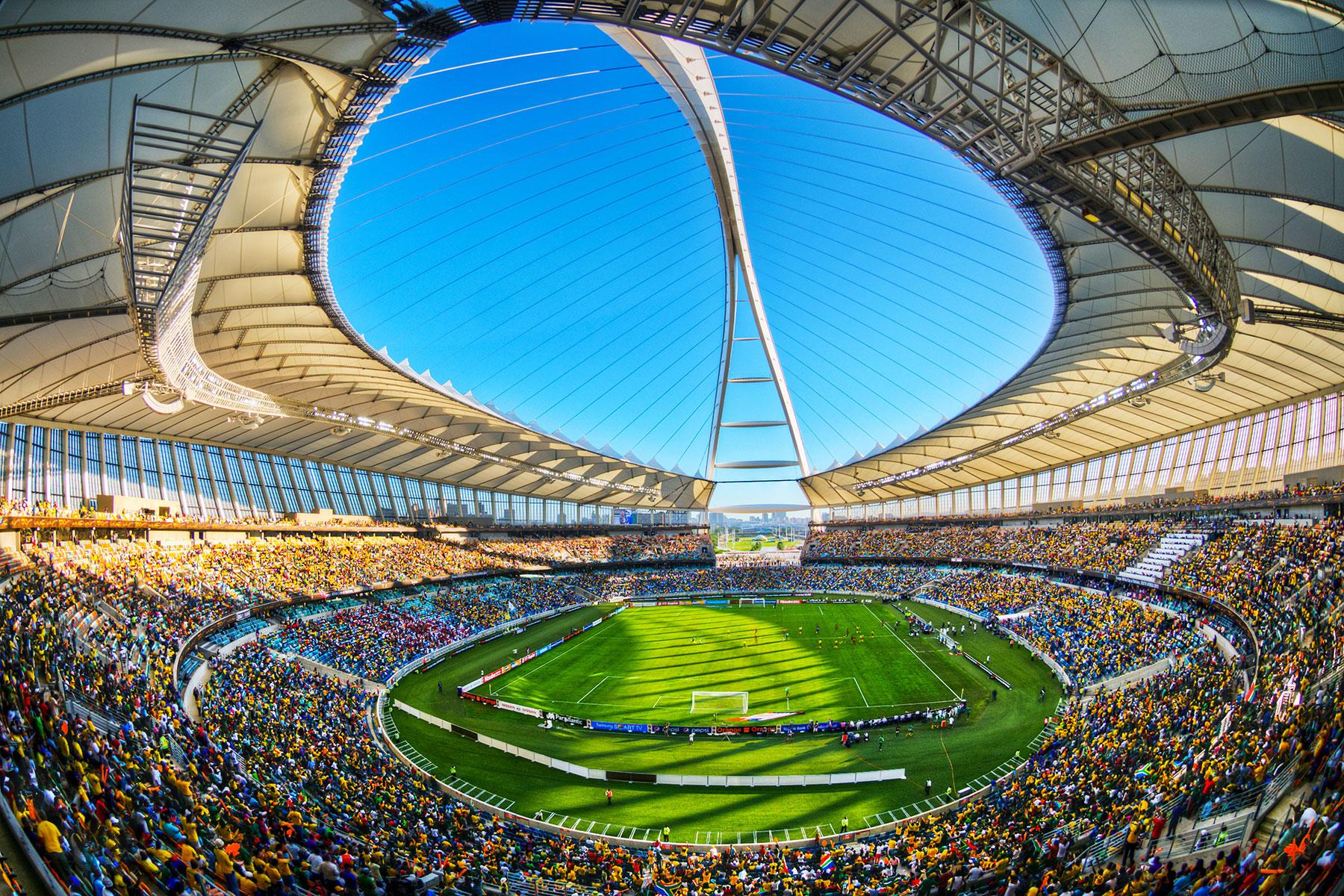 Reasons-To-Visit-Durban-Bungee-Jumping-Worlds-Highest-Swing-Moses-Madiba-Stadium-03