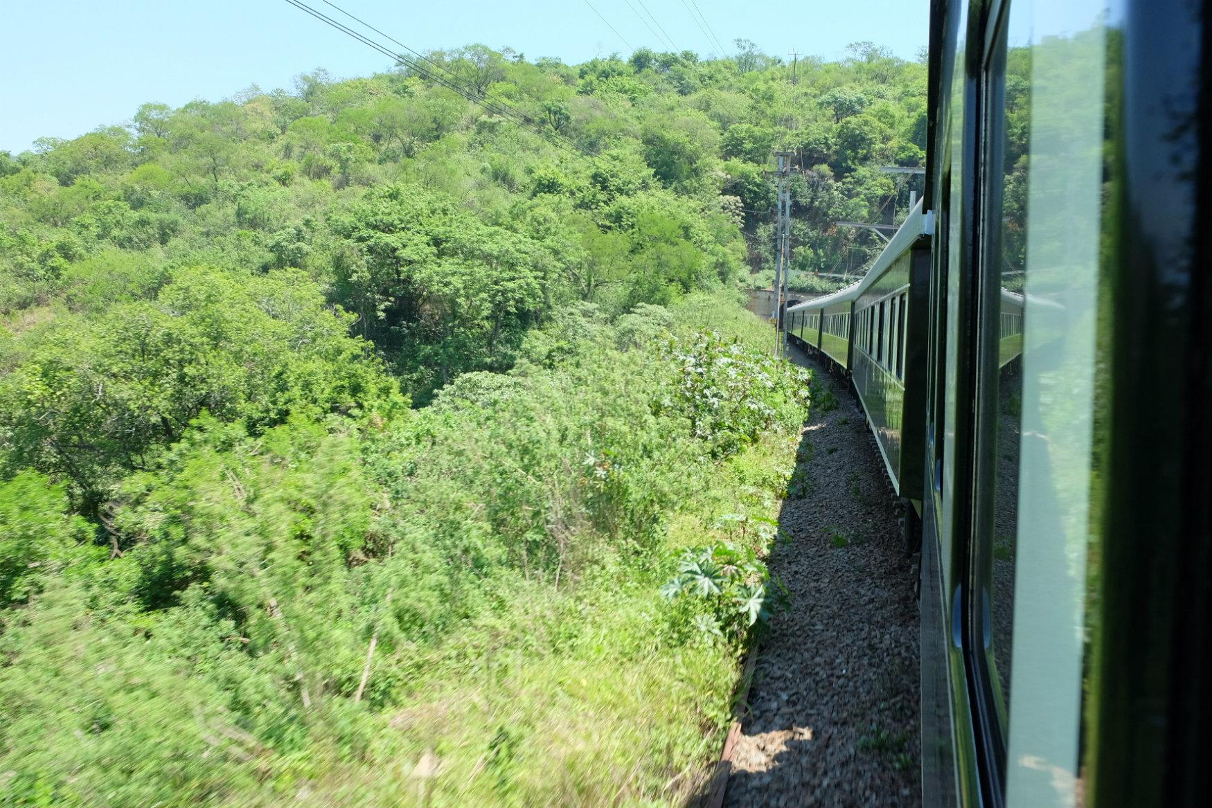 rovos-rail-train