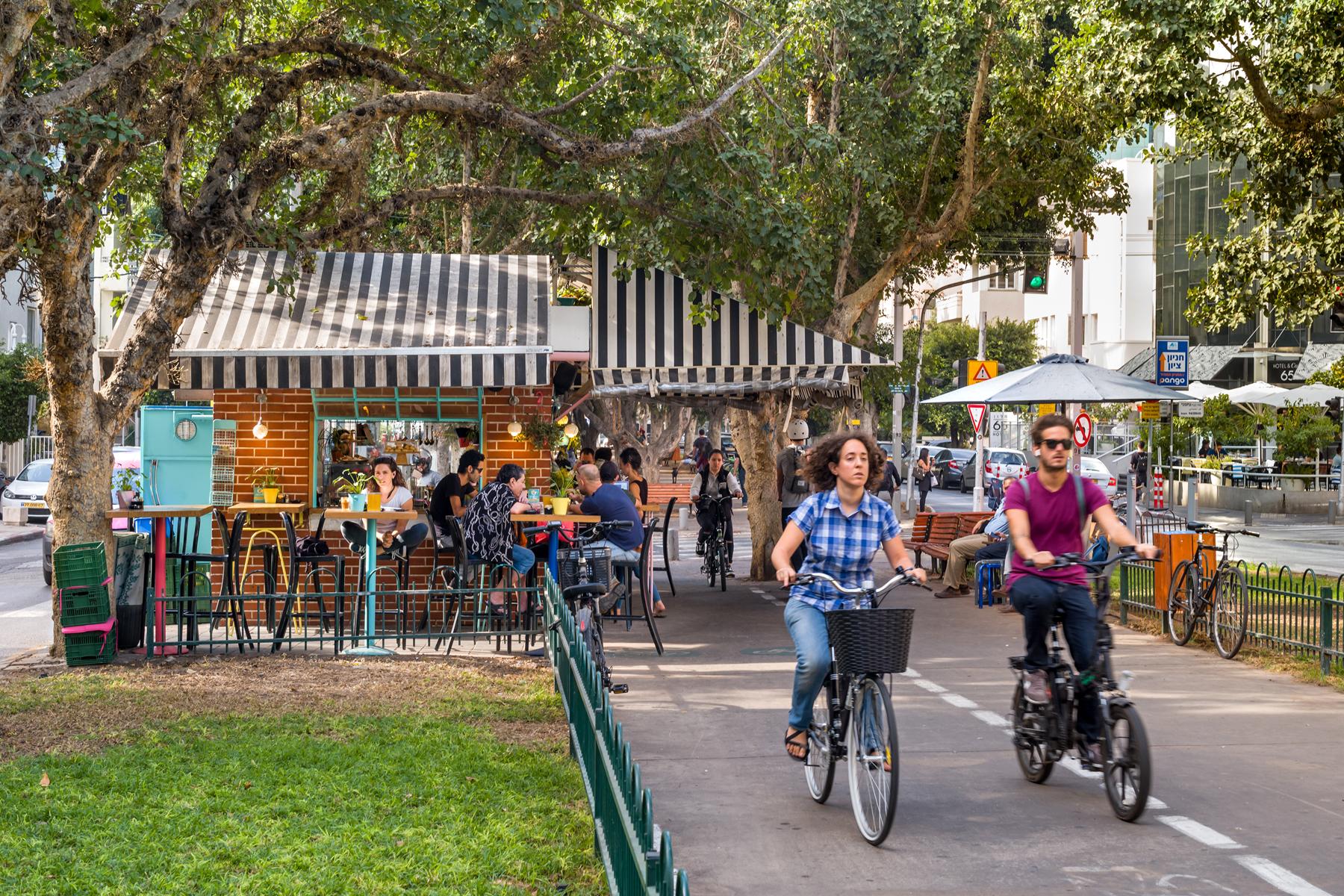 Tel-Aviv-Experiences-Biking-In-Around-Tel-Aviv-1