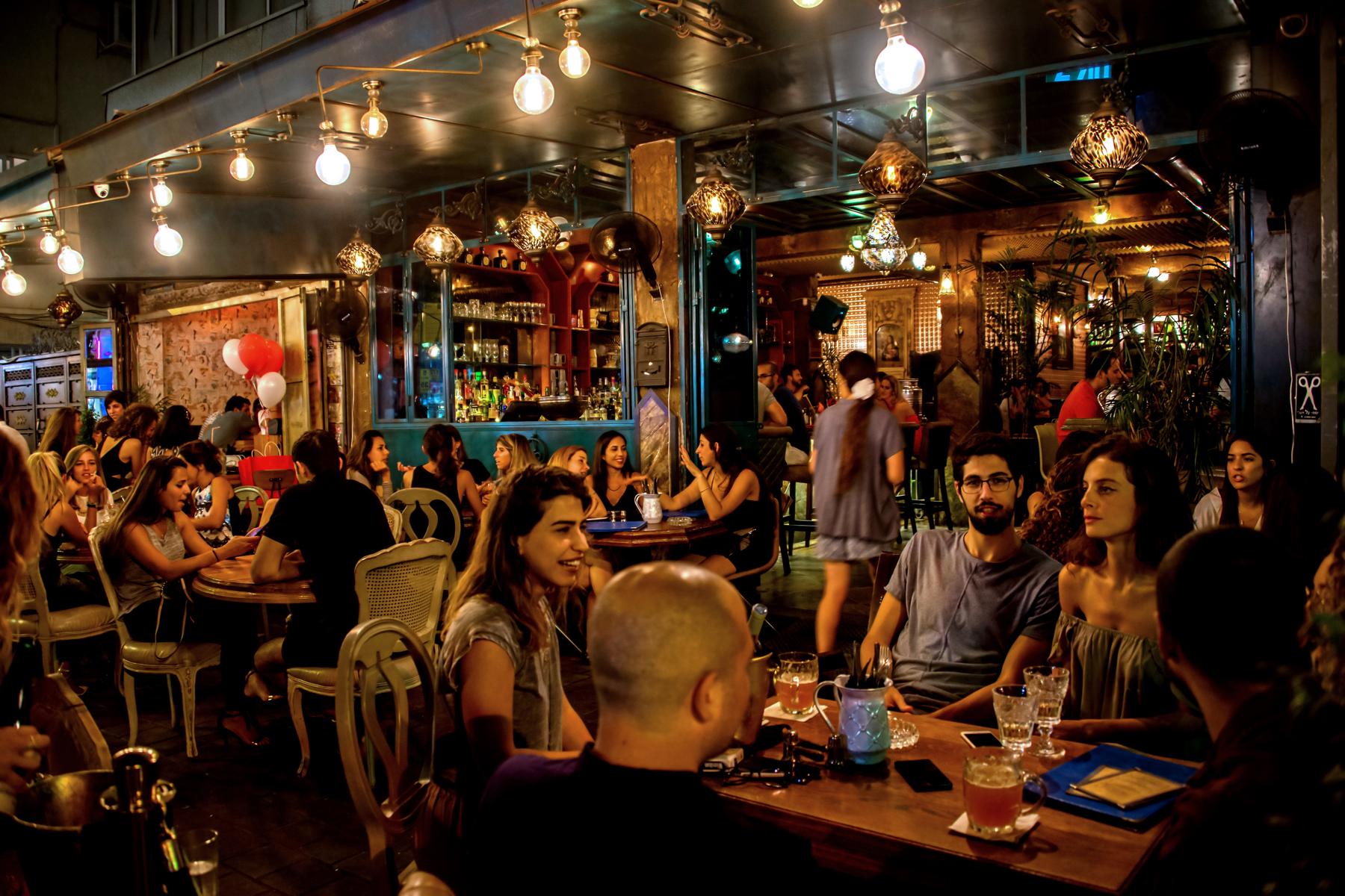 Tel-Aviv-Experiences-Nightlife-1