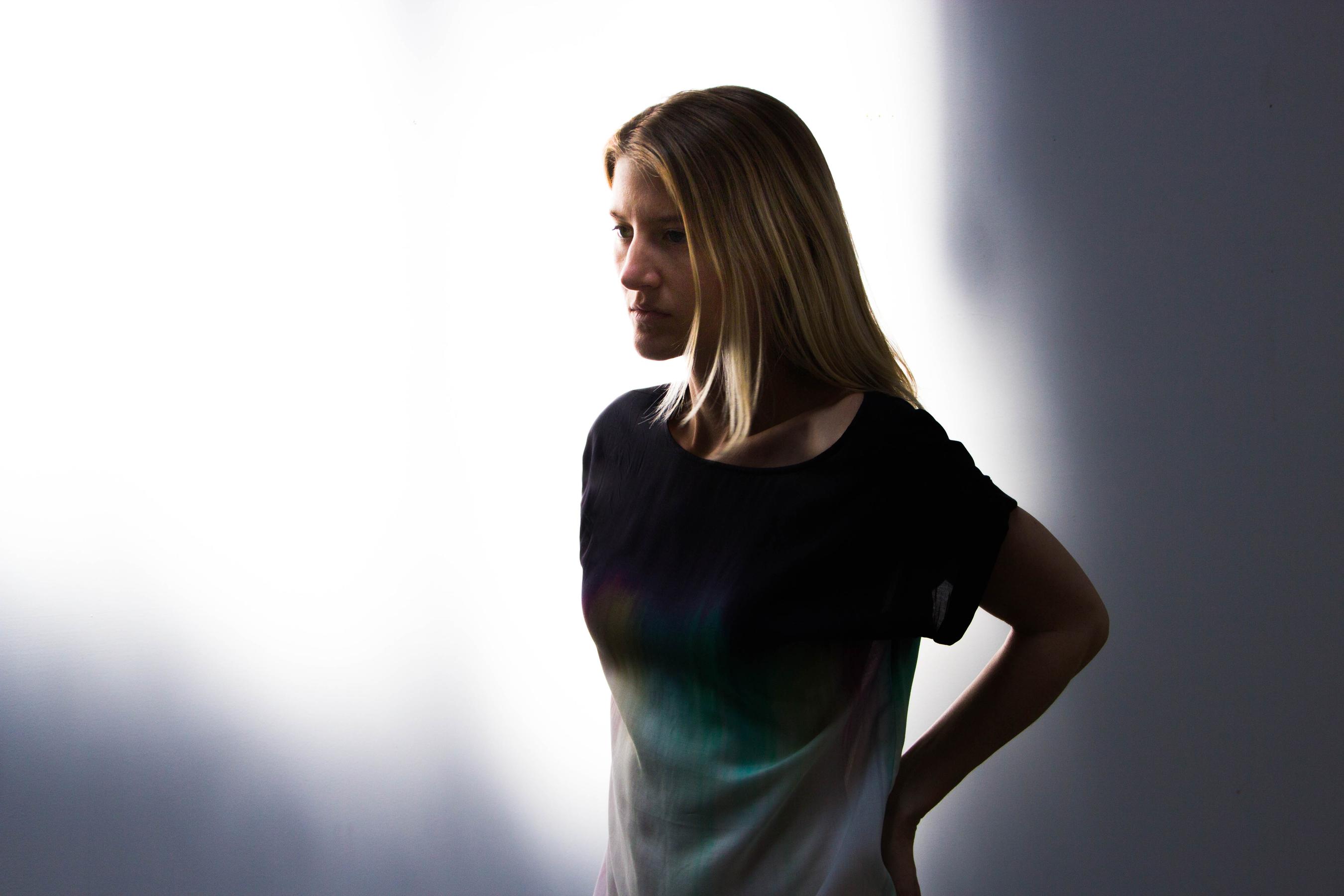 Lesley Flanigan portrait - white wall color - (courtesy of the artist)