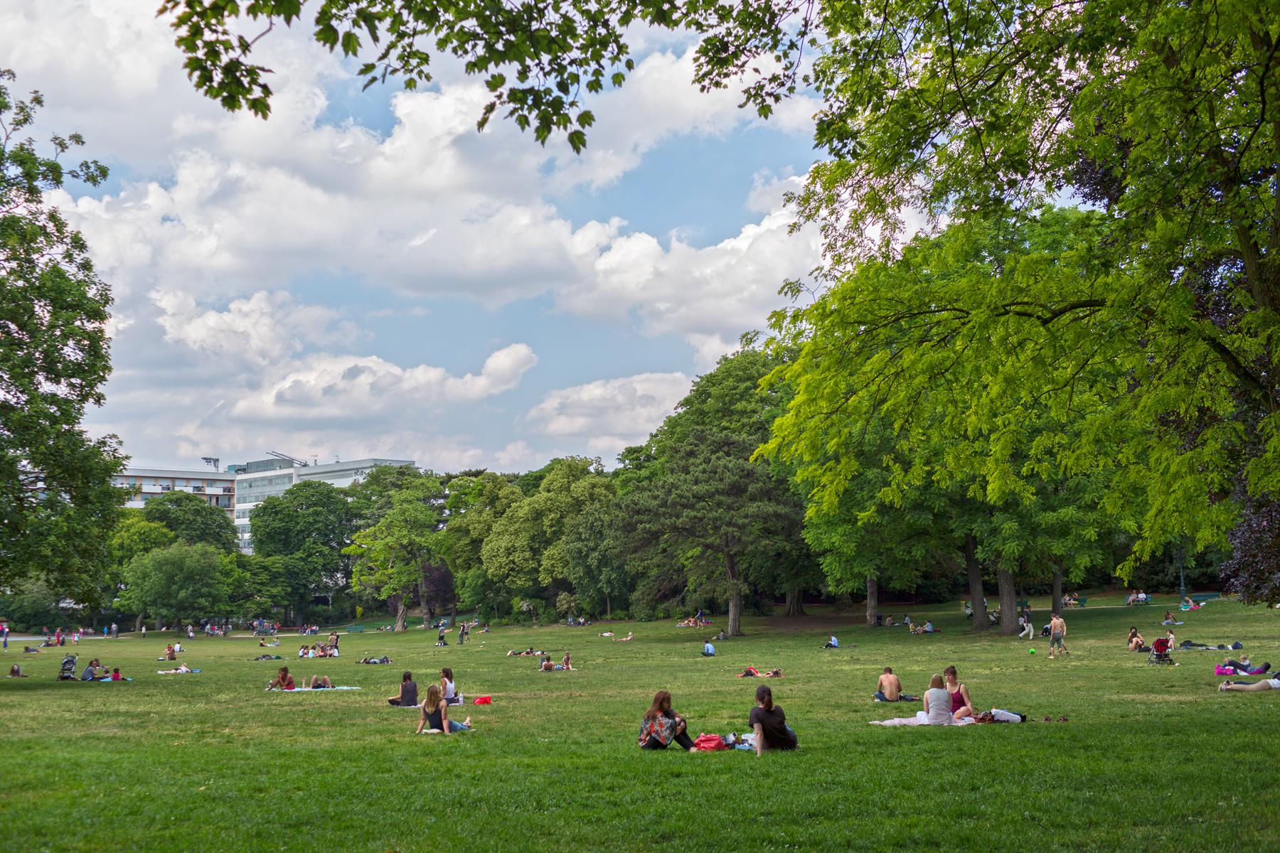 Paris-Sunny-Outdoors-Parc-Montsouris-1