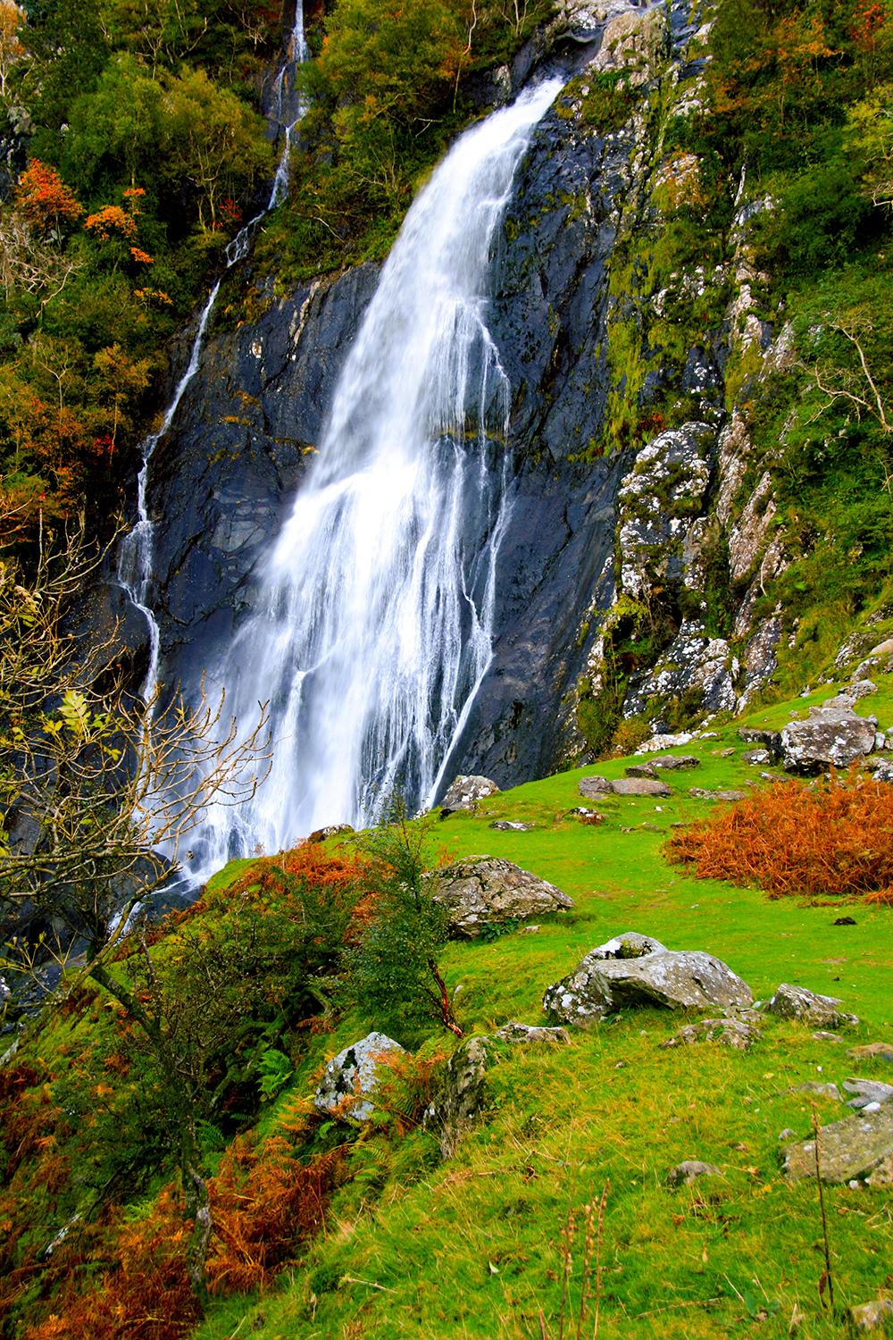 Site line Uregelmæssigheder Rose Go Outside: Natural Attractions and Outdoor Adventures in Wales