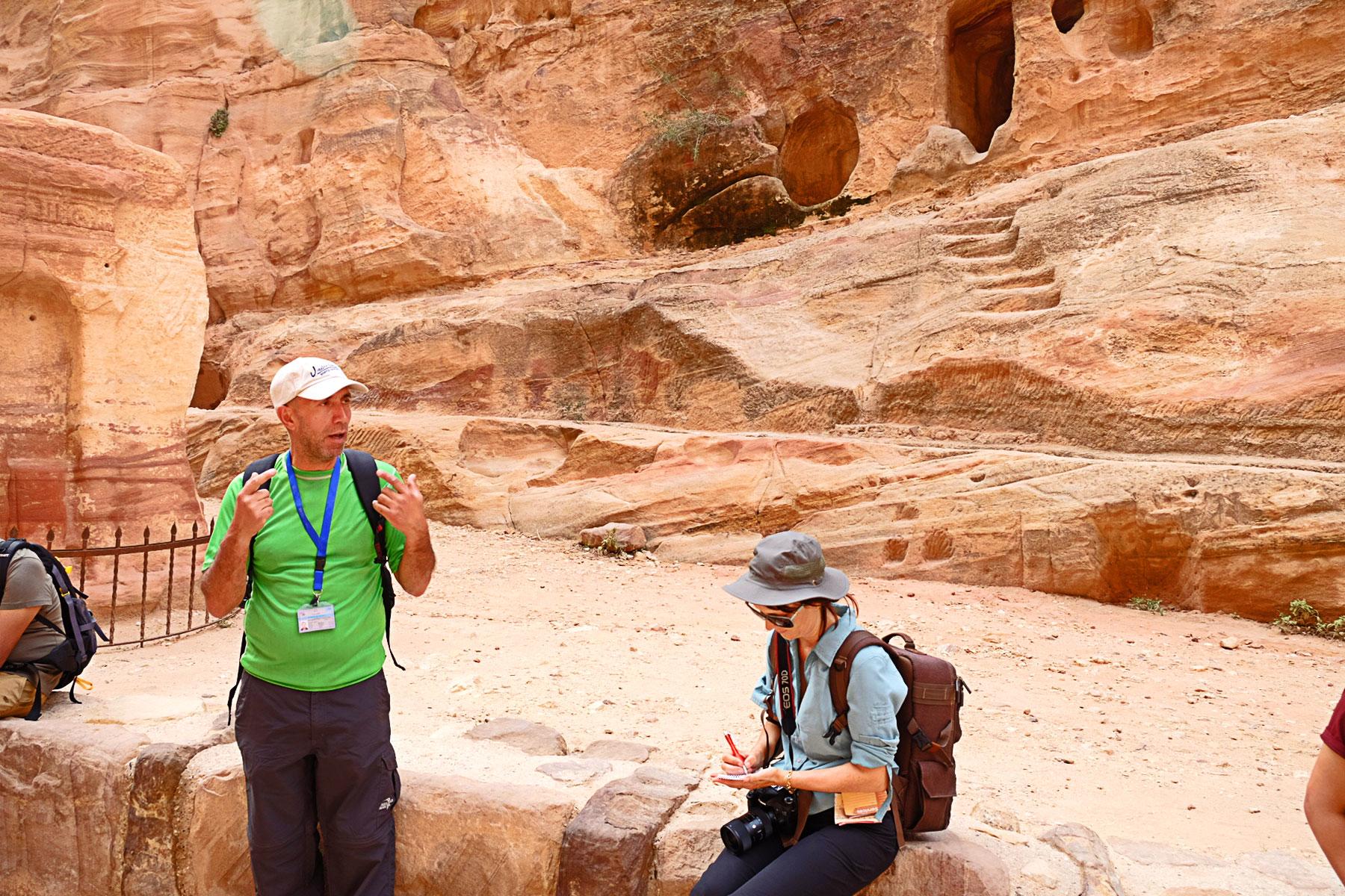 13-Petra-101-Do-I-Need-A-Guide-TM_IMG_0009