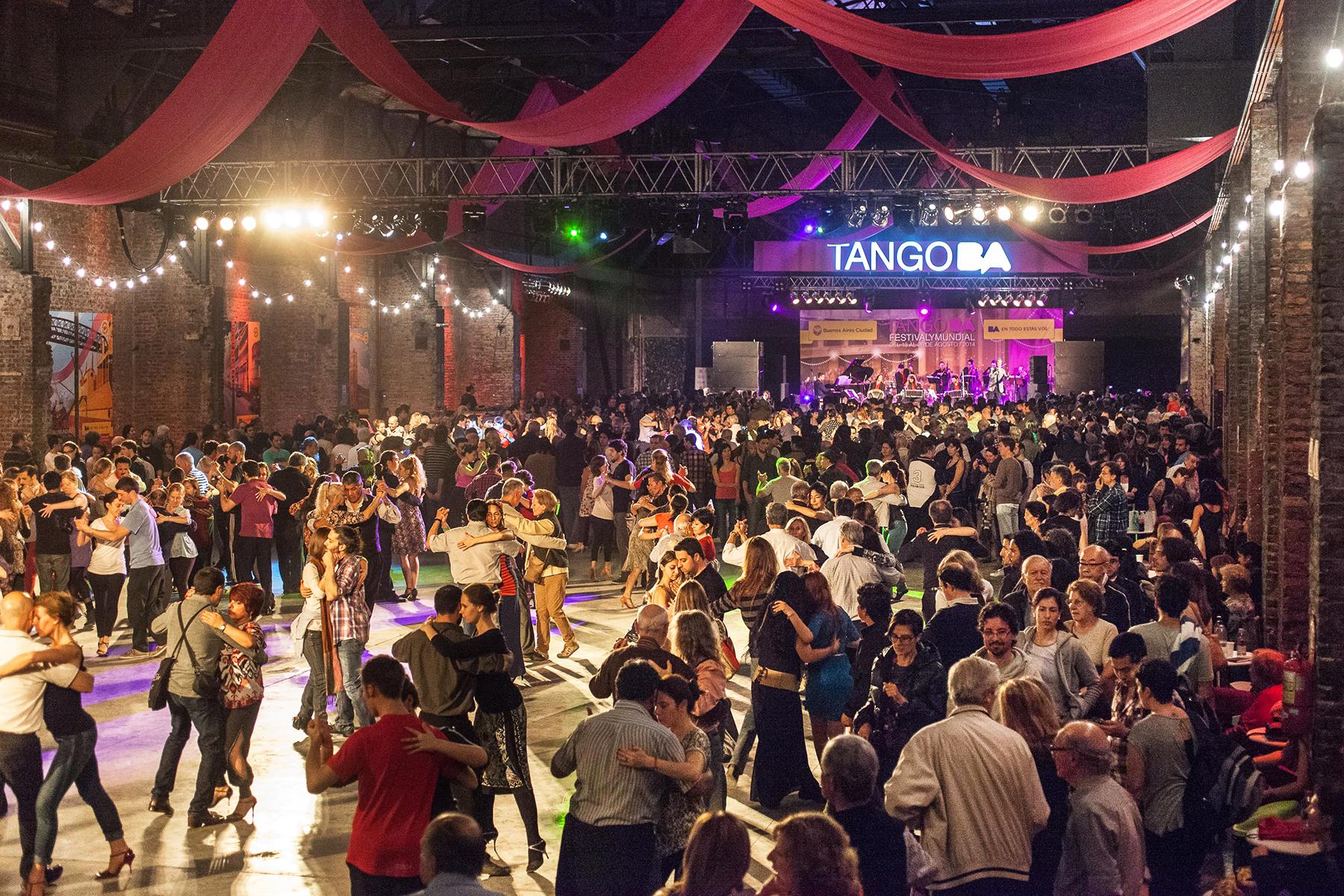 7.Under-The-Radar-Buenos-Aires-Take-A-Free-Class-1