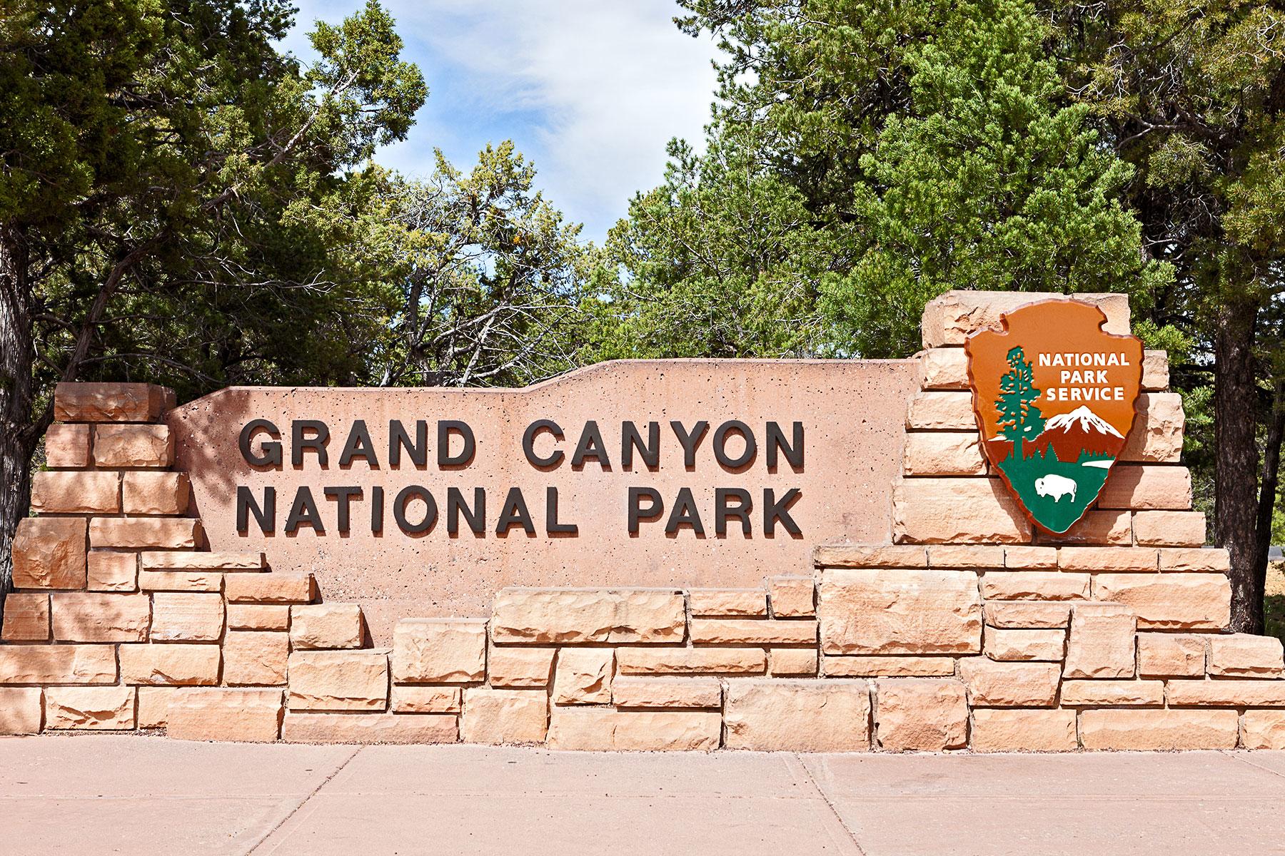 11_GrandCanyon101_HowMuchCost_shutterstock_77284471_1