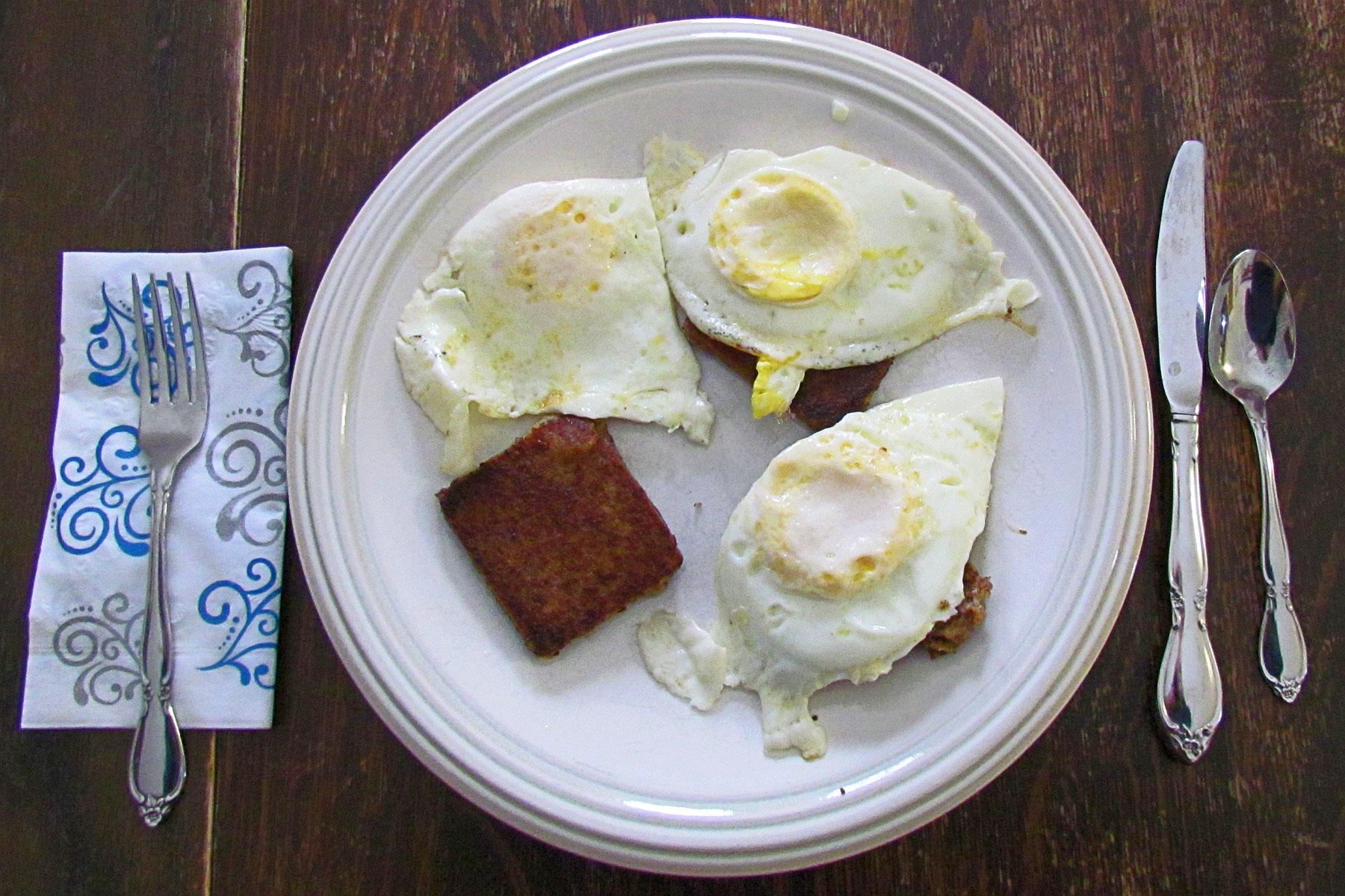 20.-Kentucky-Cuisine-Goetta-1