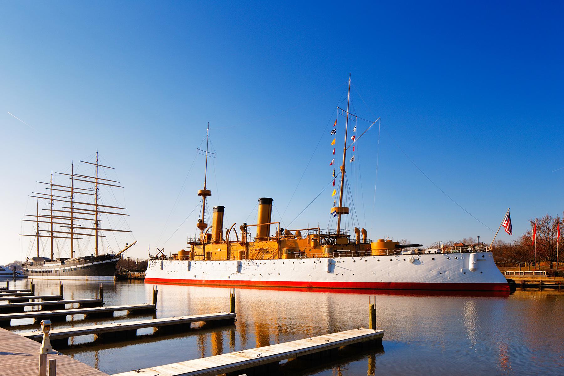 01_Where to Be a Pirate Like Blackbeard_Philadelphia PA_Shutterstock_172431707