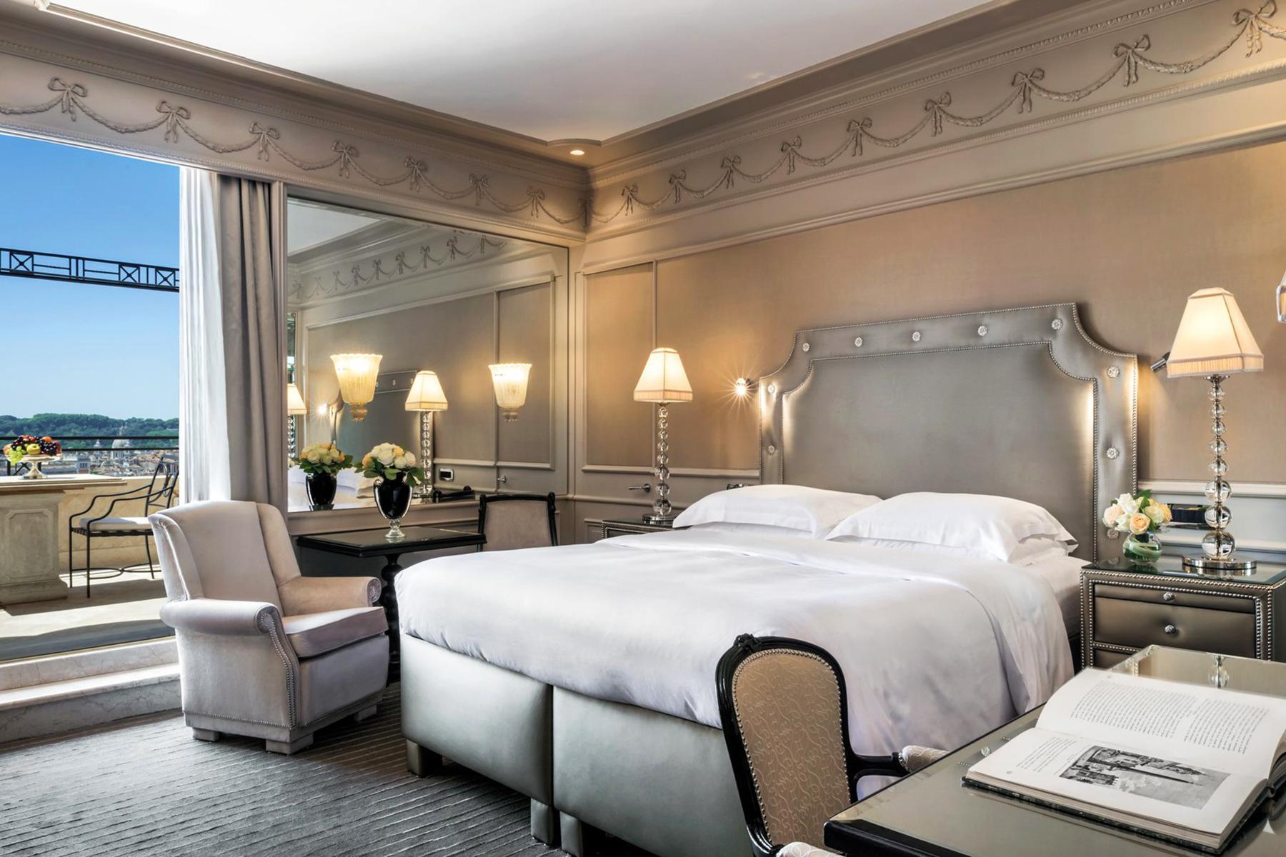 30_UltimateRome_LuxuriousHotels_27173177856229982901353910