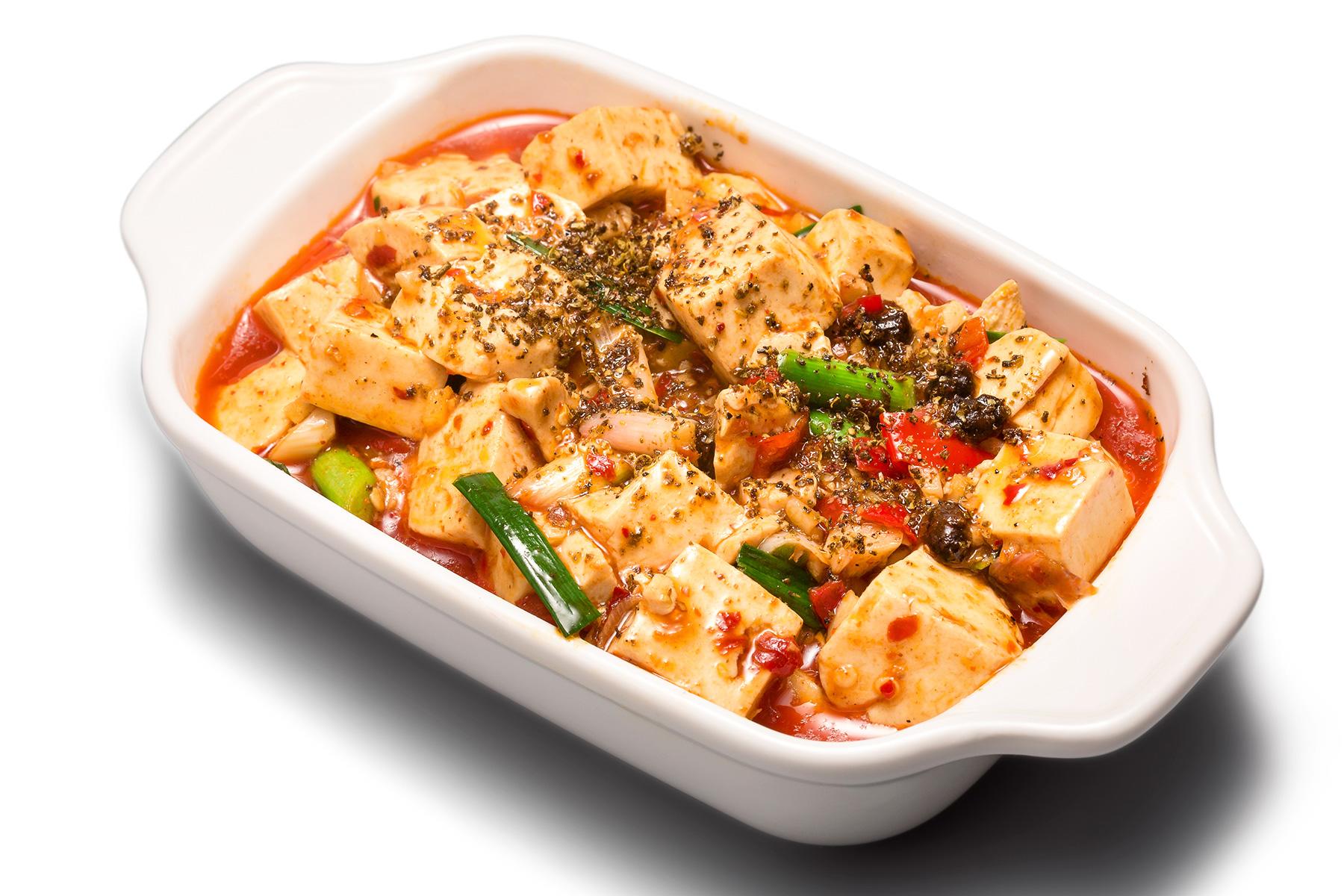 4_SichuanWTEBesidesHotPot_KungPaoTofu_shutterstock_645315025_1
