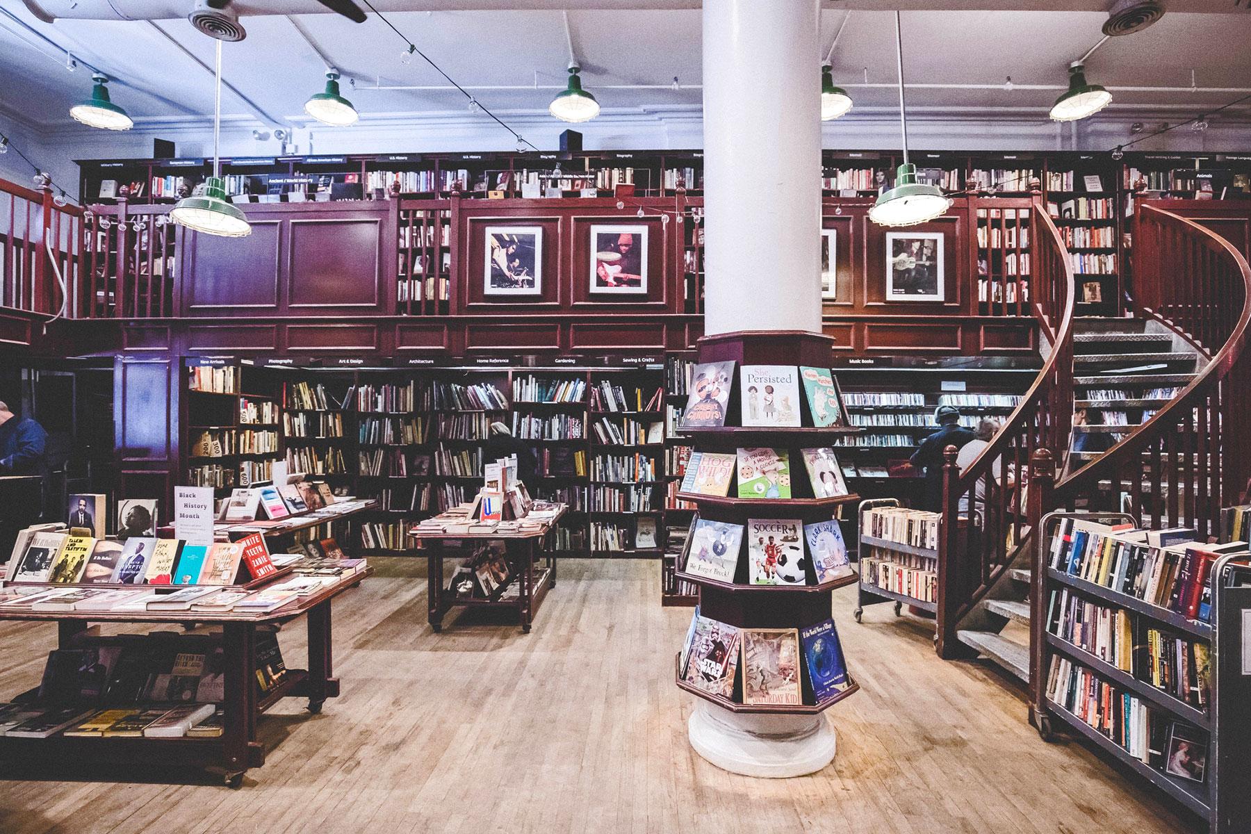6_BoozyBookstores_HousingWorks_Bookstr12_1