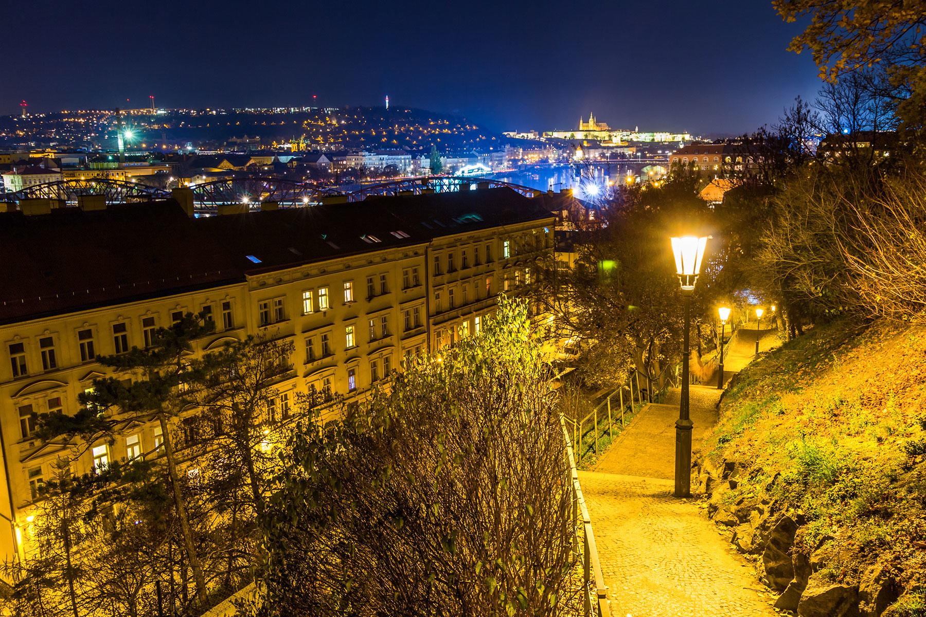 9_PragueGhostHunting__VysehradSoldier_dreamstime_xl_62865087_1