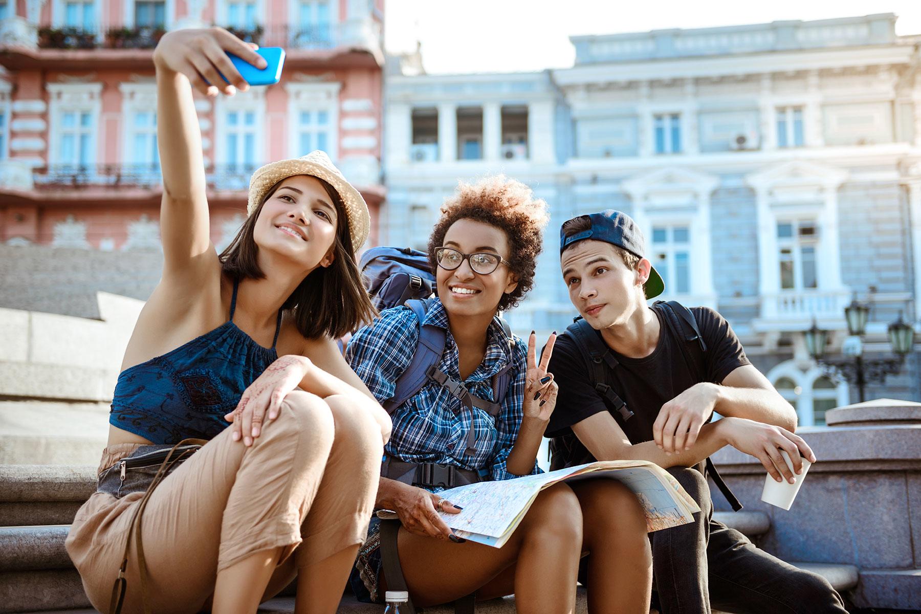 HERO_HowToPlanGroupTrip__Hero_shutterstock_485036224_1