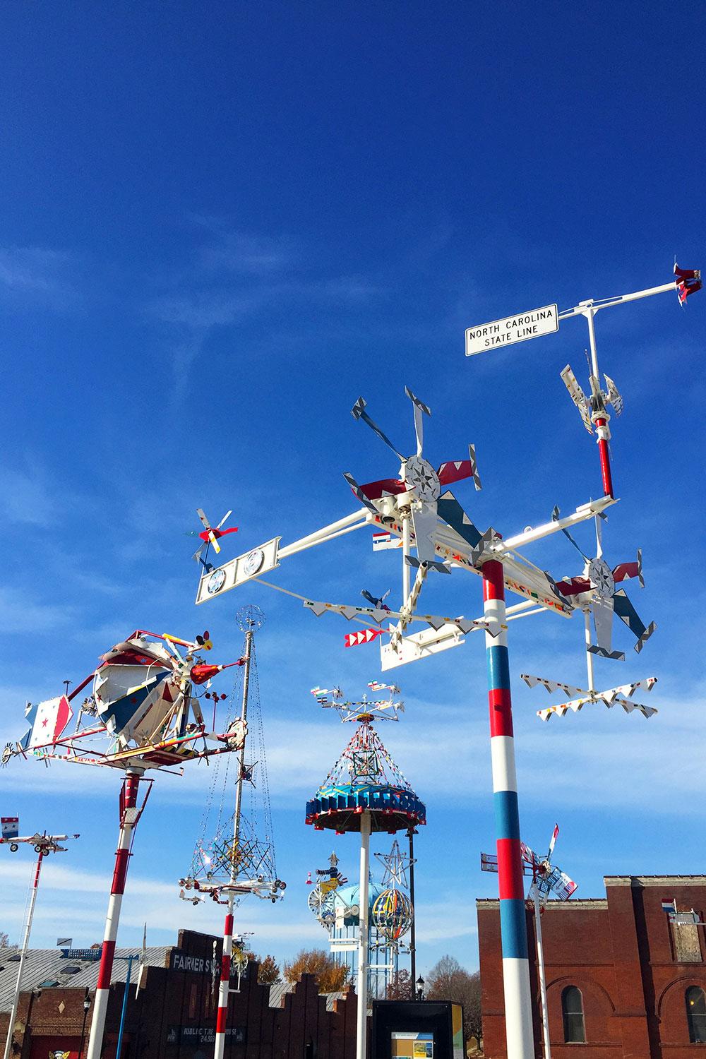 Outsider-Artist-Homes-The-Vollis-Simpson-Whirligig-Park-North-Carolina