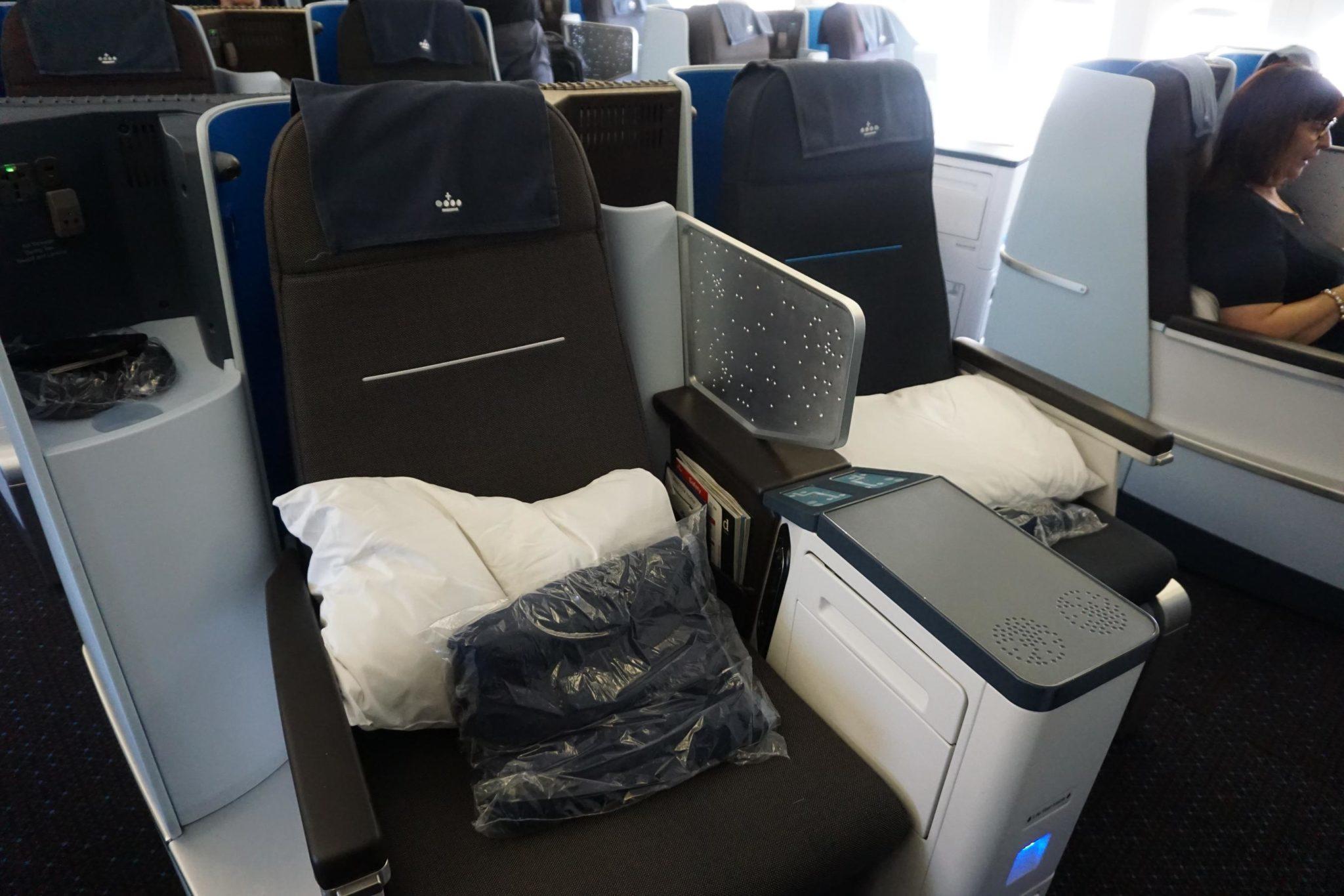 A Flight Review Of Klm Business Class To Amsterdam