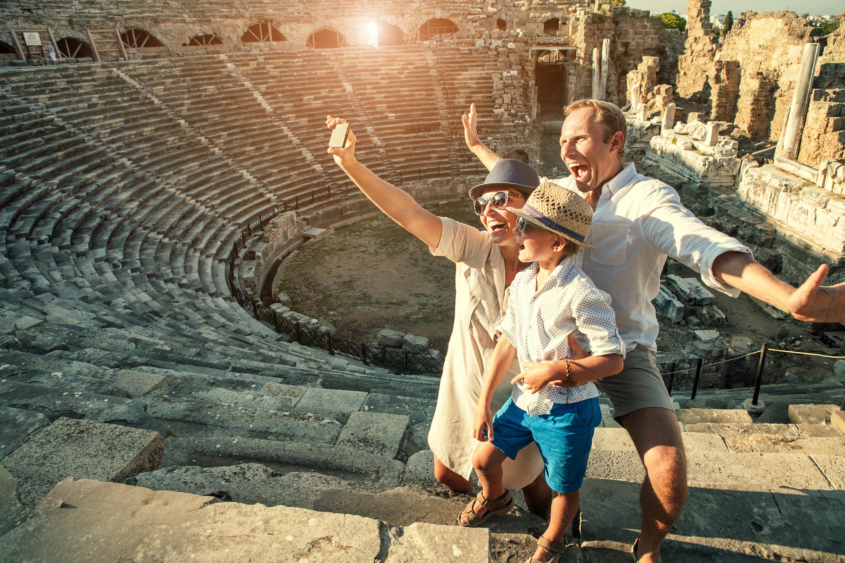 travel family tourist
