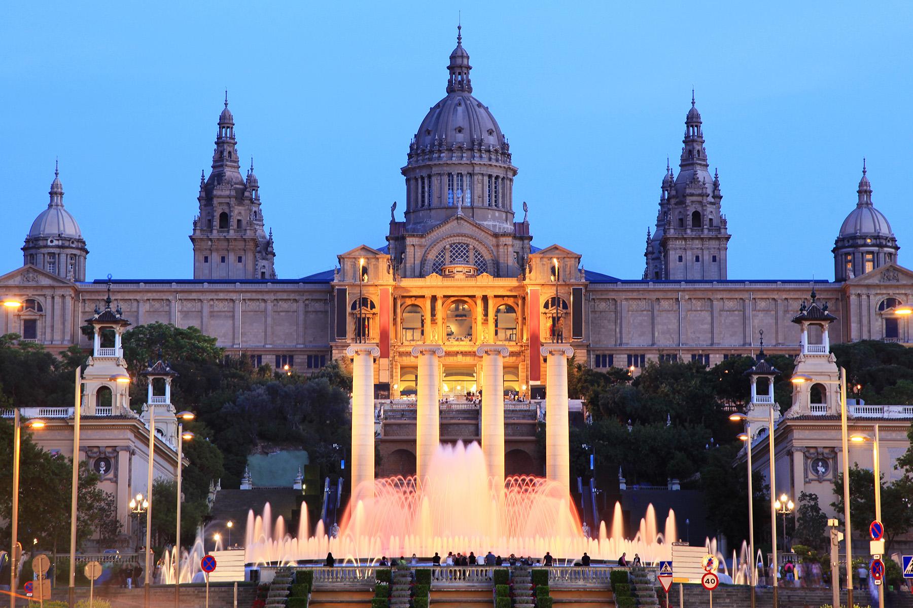 10 Museu Nacional D Art de Catalunya