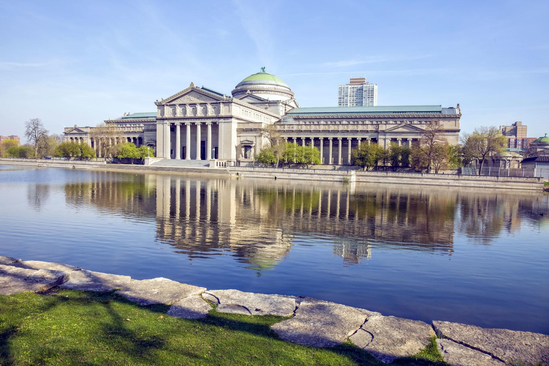 11_Ultimate_Chicago_Museum_of_Science_shutterstock_62337820