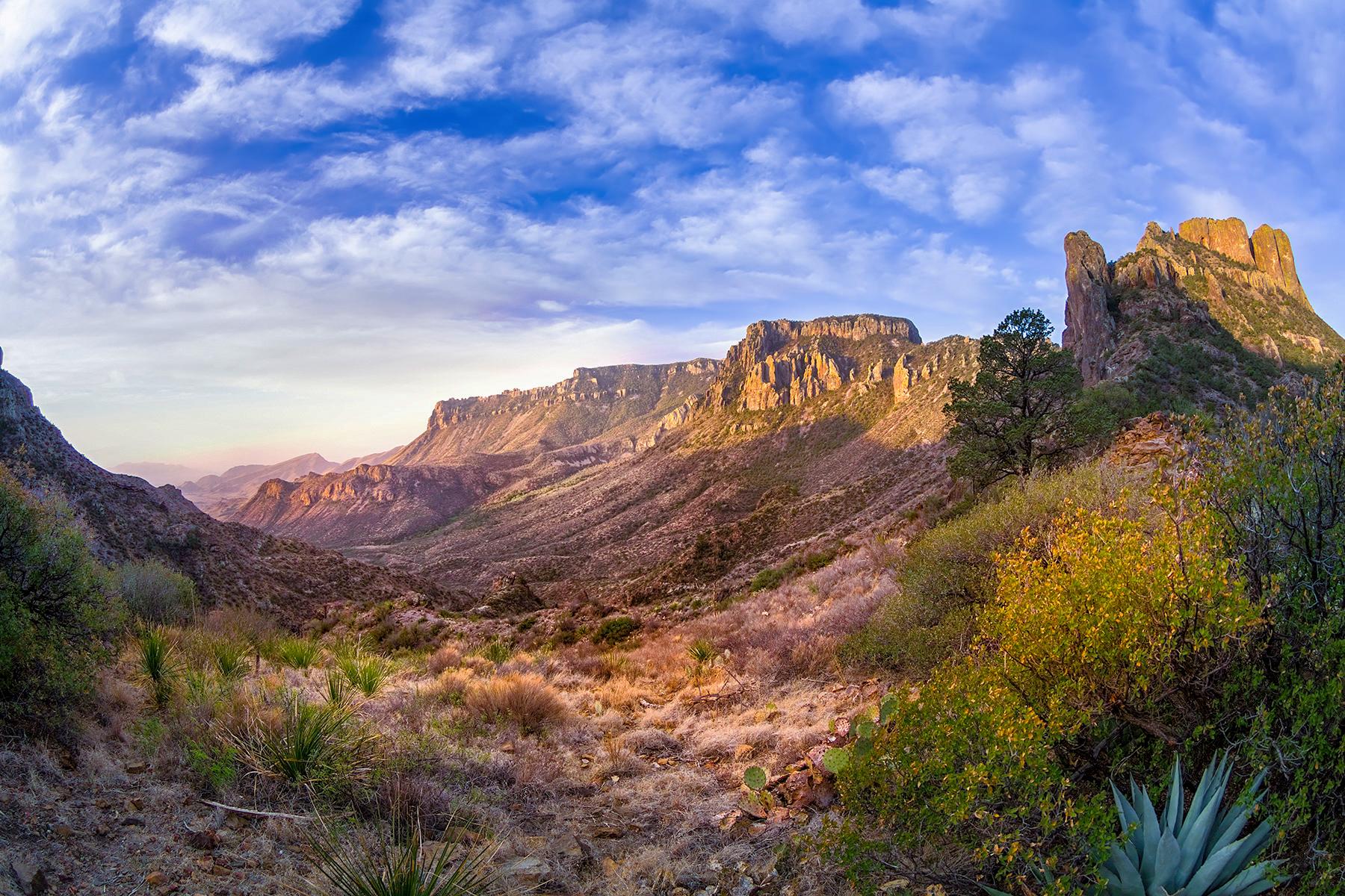 46_GoList_NorthAmerica_BigBend_shutterstock_359616917