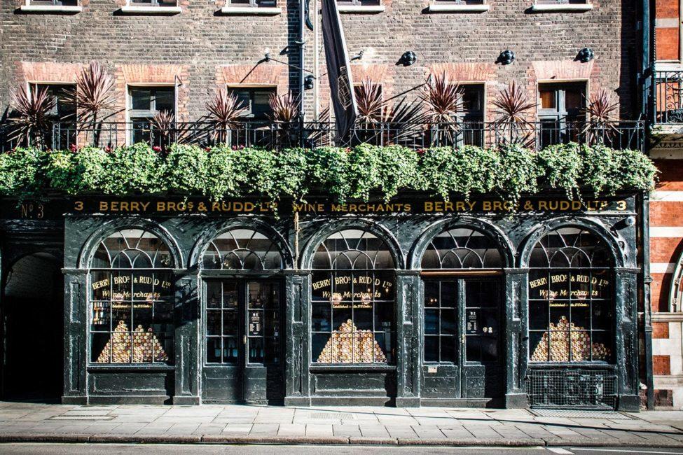 15 Oldest Shops in London