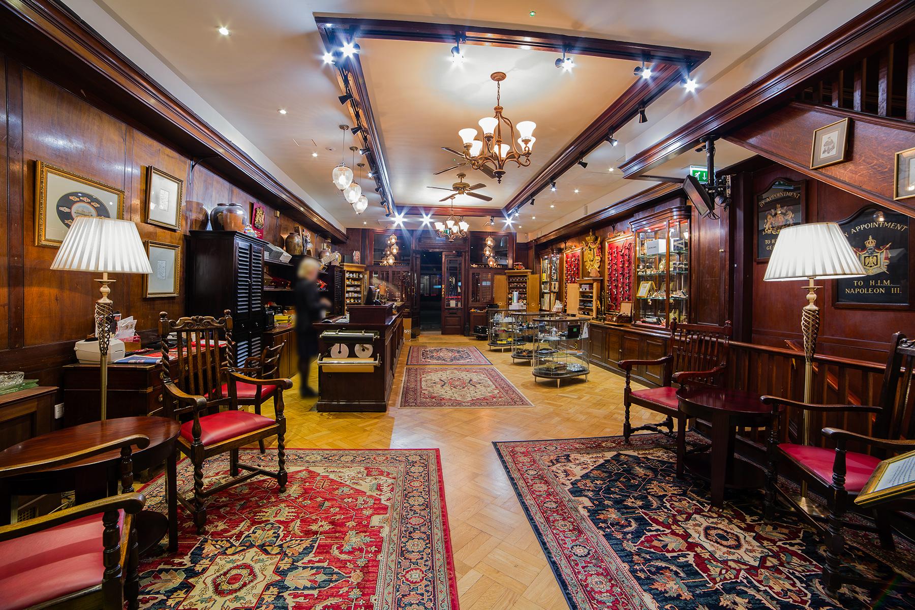 Londons-Oldest-Shops-James-J-Fox