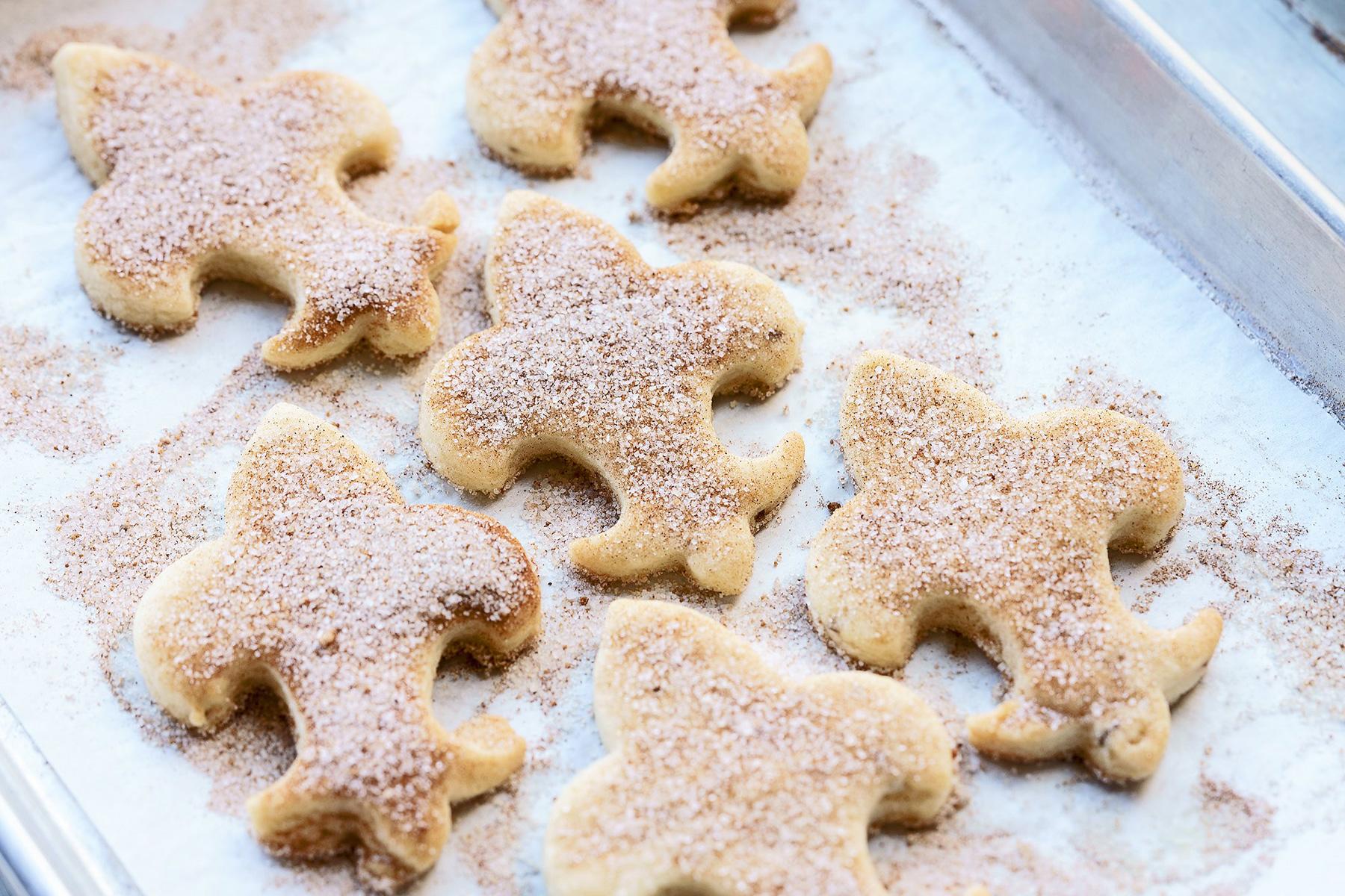 12_HolidayDessertsAroundWorld_Biscochitos_Biscochitos-on-cookie-sheet_1