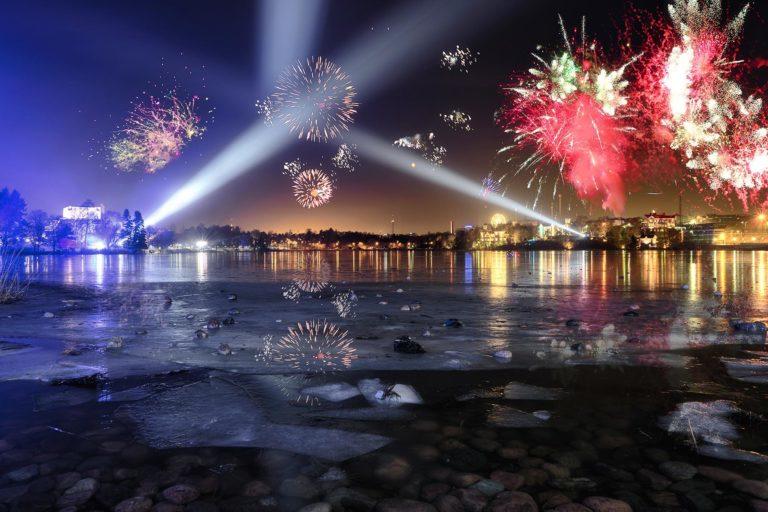 19 Best Places to Celebrate New Year’s Eve