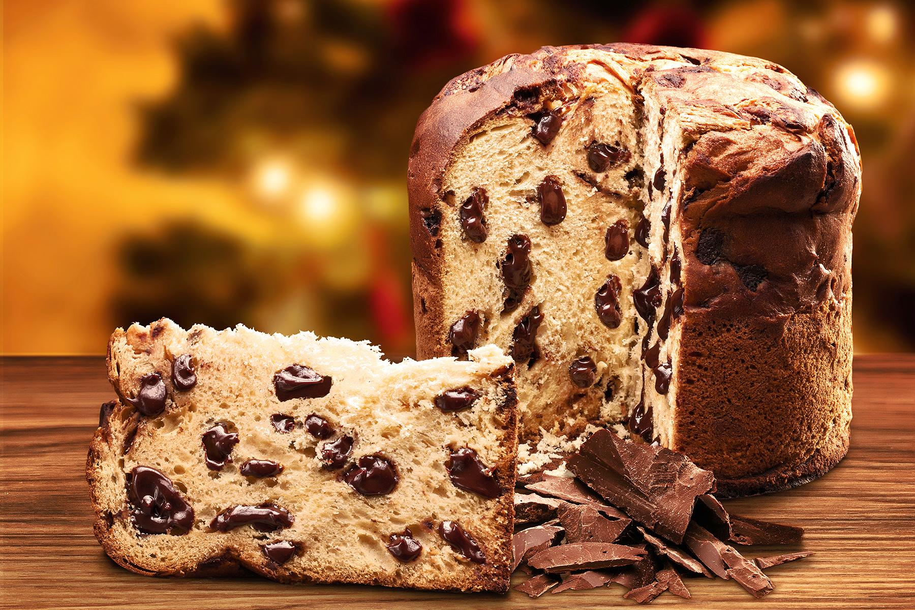 18_HolidayDessertsAroundWorld_Paneton_shutterstock_285479891_1