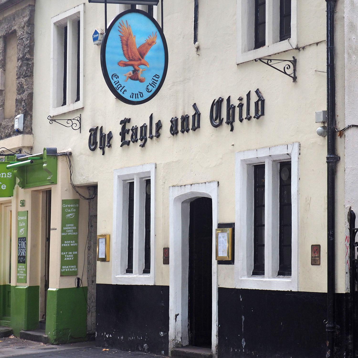 02_Literary_Bars_Eagle_and_Child_shutterstock_509569672