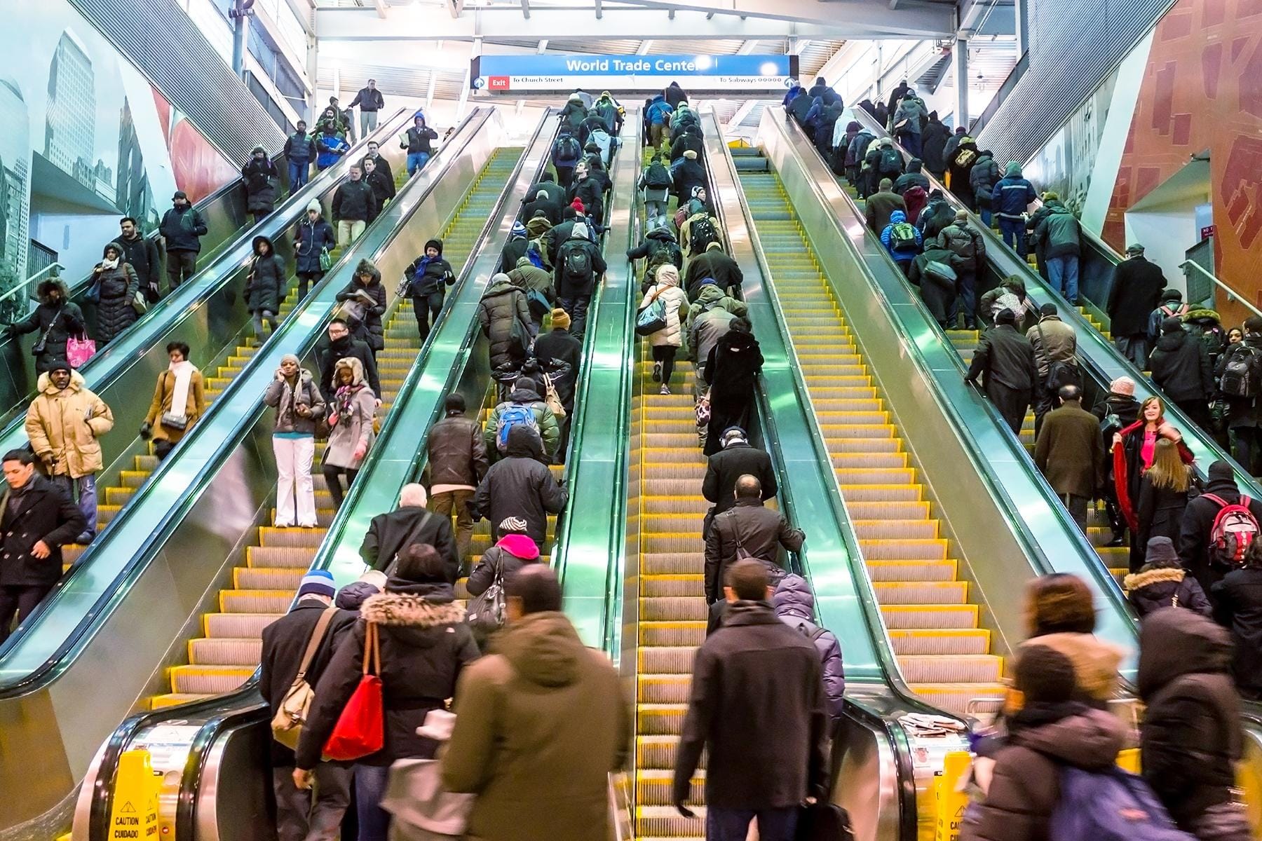 03_WhatNottodoinNYC__Don'tDisrupttheEscalator_shutterstock_176743169