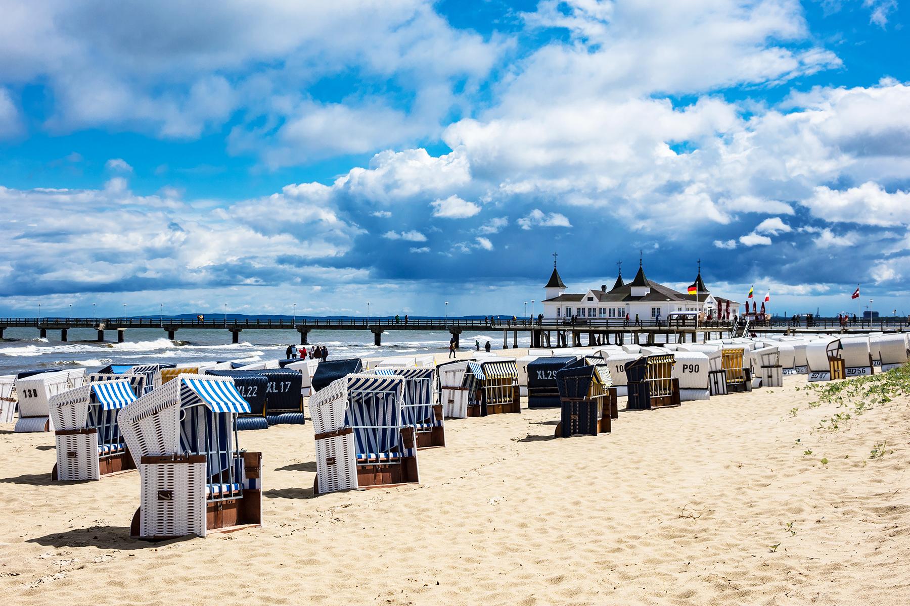 19_UltimateGermany__Life'saBeach_dreamstime_xl_77671429