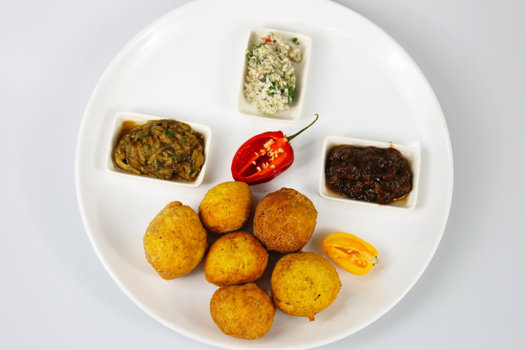 10_TrinidadStreetFood__Pholourieinsavannah_RK_1611_1012_Pholourie