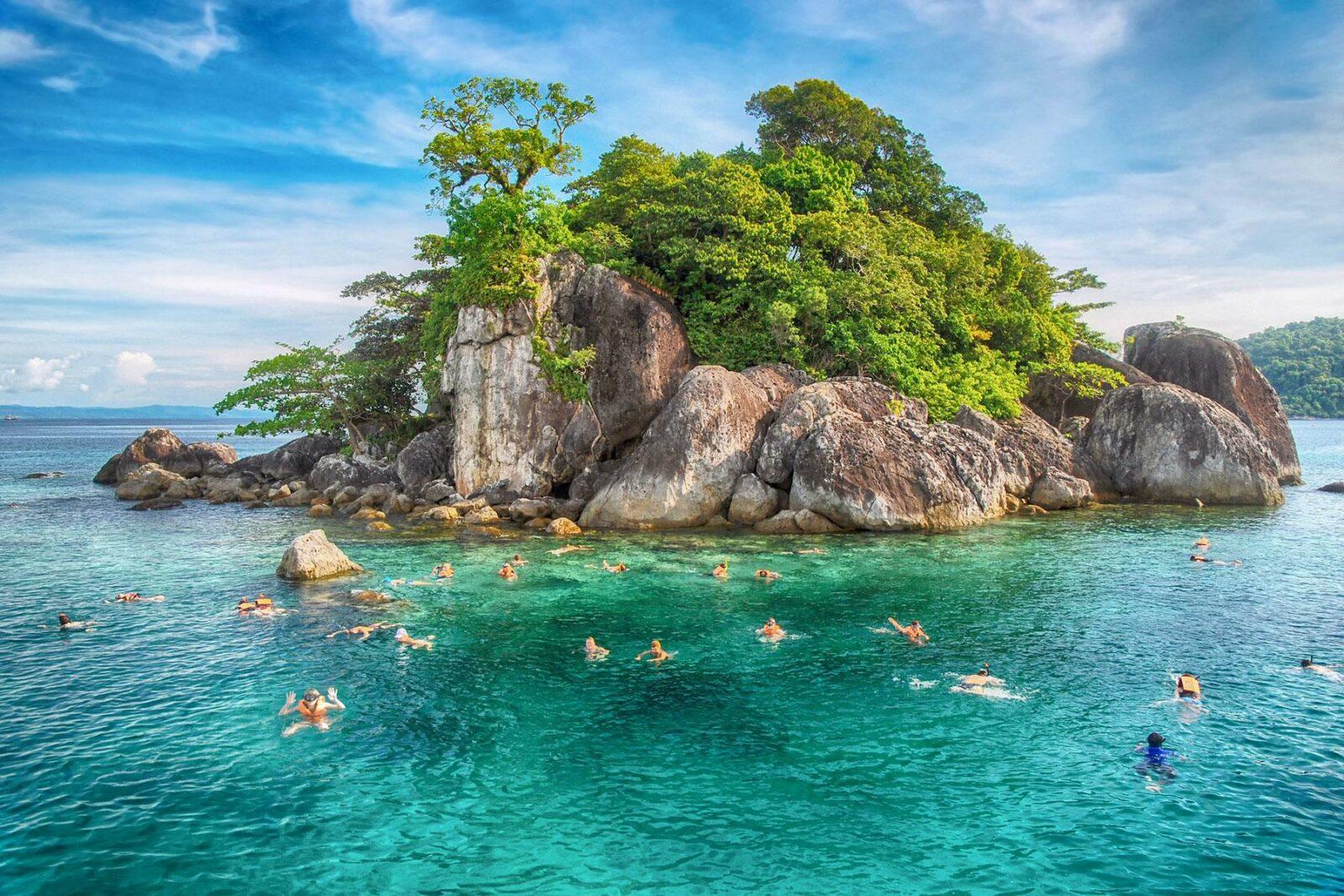 10 Best Snorkeling and Diving Sites in Thailand