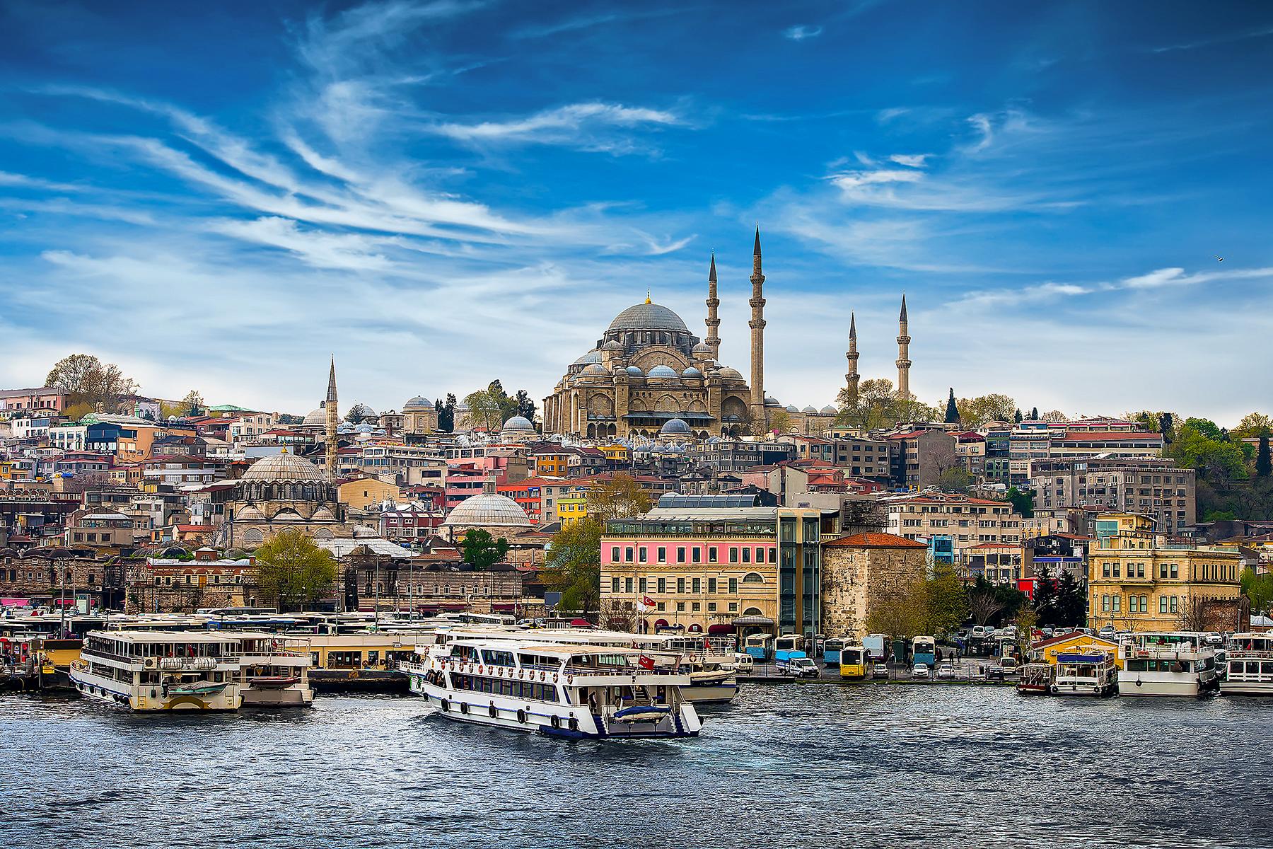 04_10ThingsyouneedtoknowbeforeyougotoTurkey__Turkeyisabig,diversecountry_shutterstock_291252509