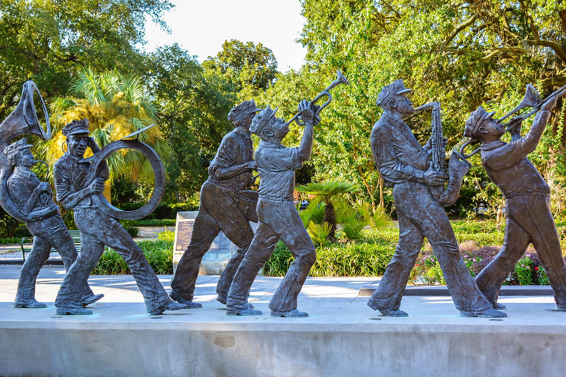 05_AfricanAmericanCulture__CongoSquare_shutterstock_724737991