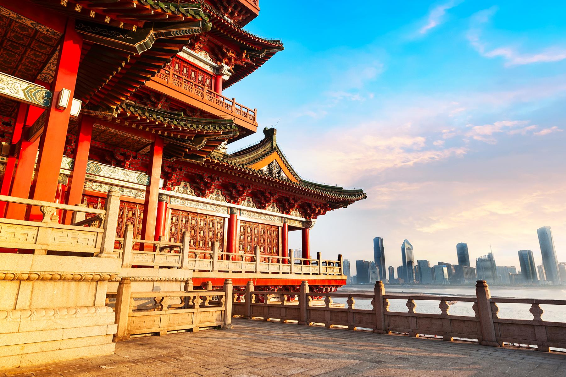 10_ChinaCitiesByTrain_Beijing_shutterstock_212412358