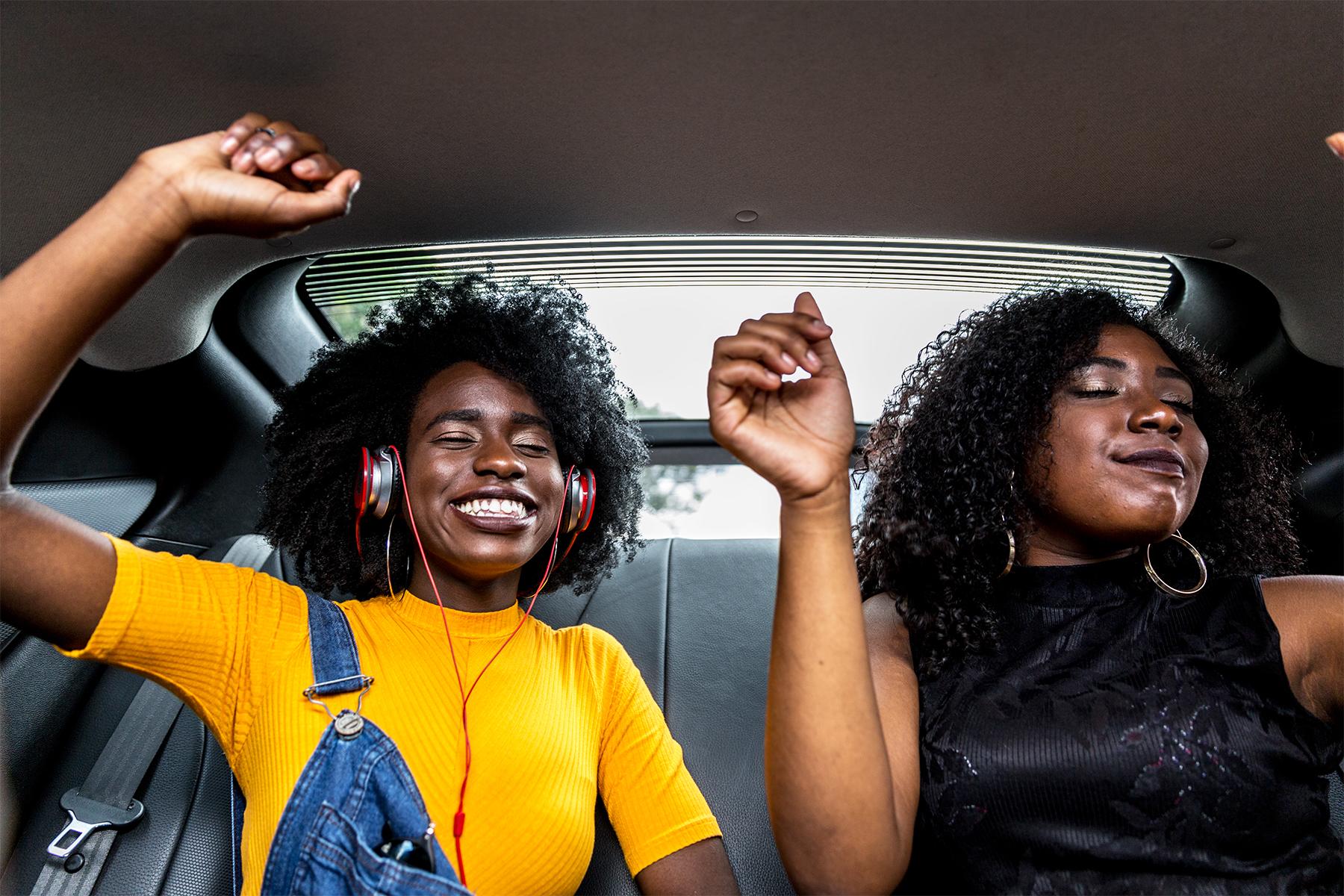 12_PlanRoadtrip_Playlist_shutterstock_764751991-1