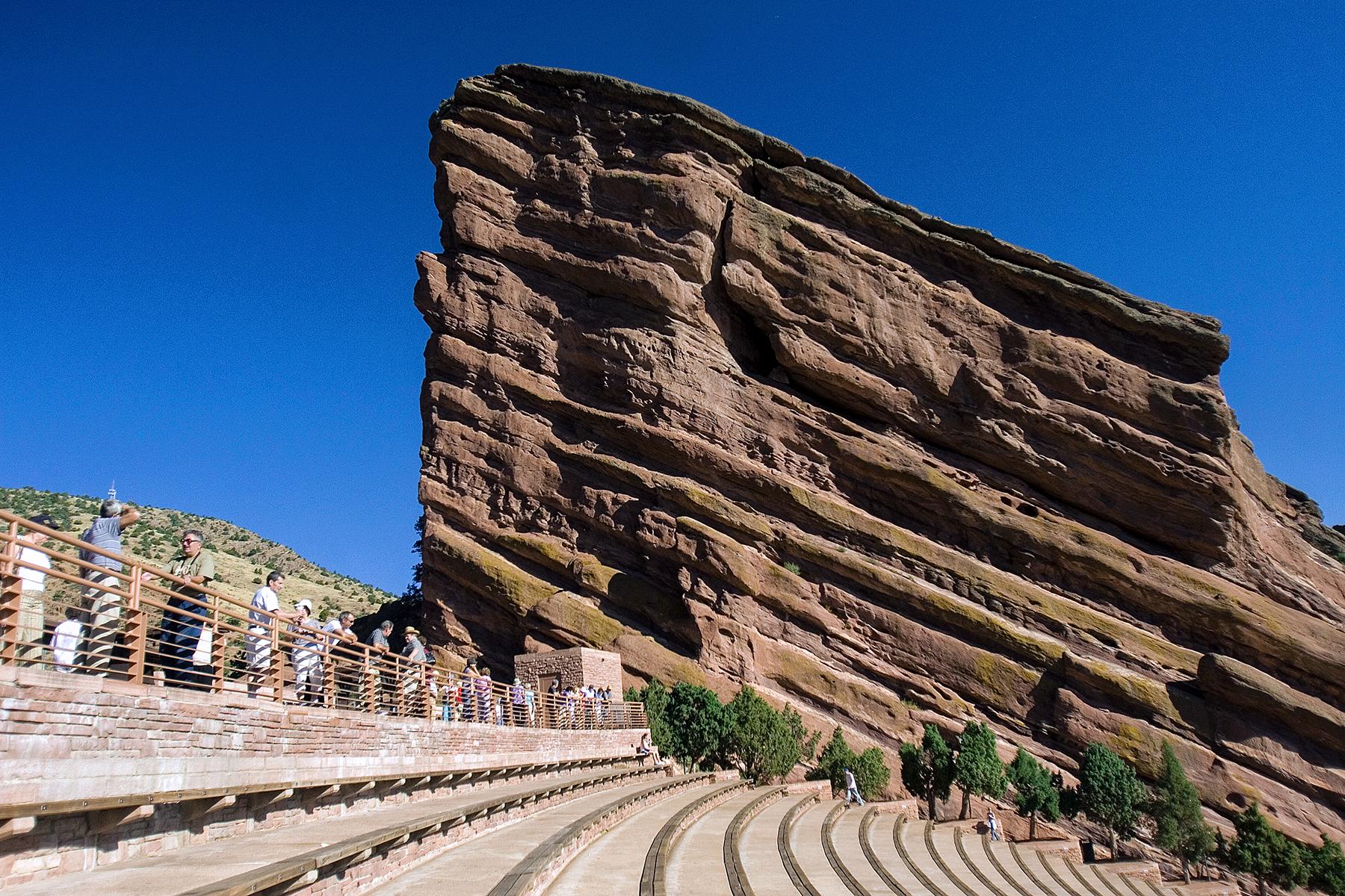 02_UltimateColorado__ConcertAtRedRocks_CO_PhotoProject2007_0652