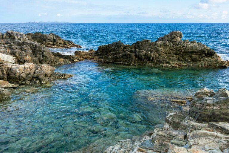<a href='https://www.fodors.com/world/caribbean/st-martin-and-st-maarten/experiences/news/heres-where-to-find-saint-martins-best-kept-secrets#'>From "Here's Where to Find Saint Martin's Best-Kept Secrets: Devils Cupper"</a>