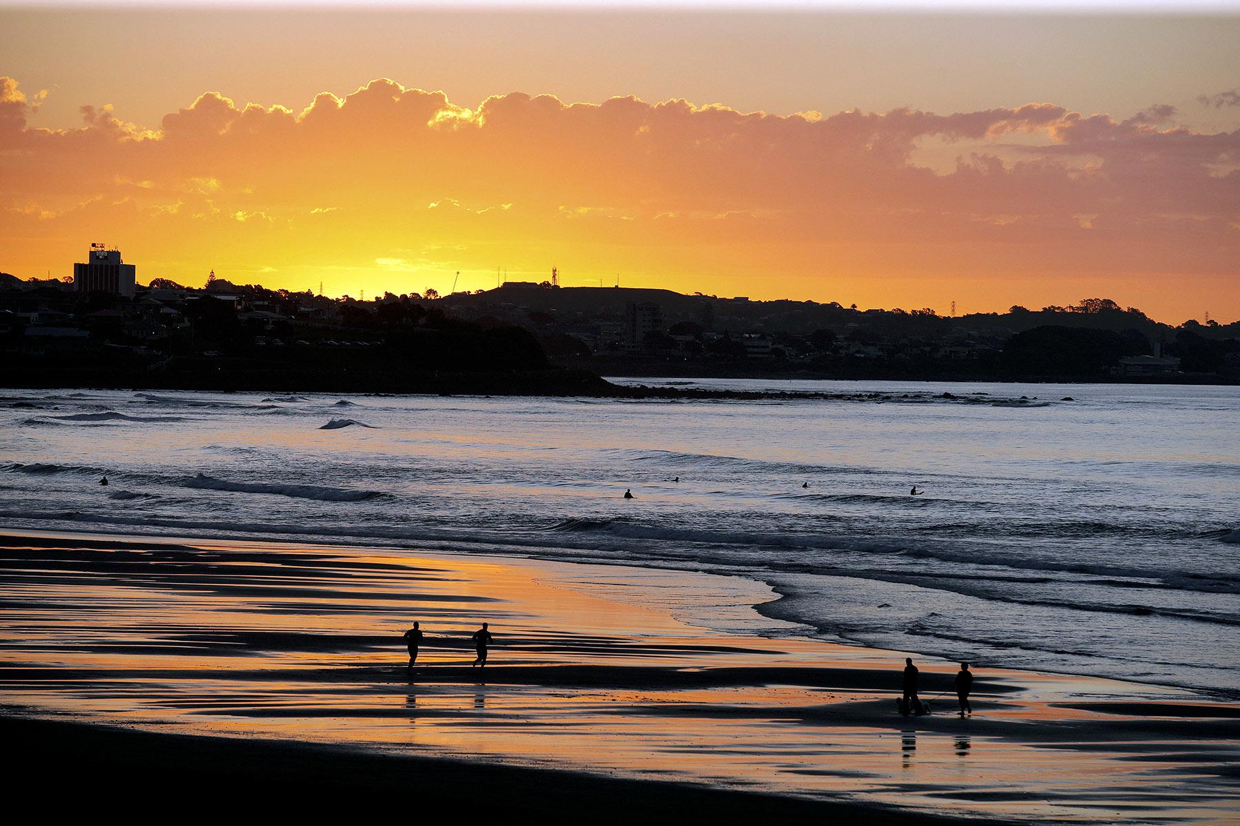 06_BestBeachesNewZealand__FitzroyBeach_Fitzroy-Beach CREDIT Rob Tucker