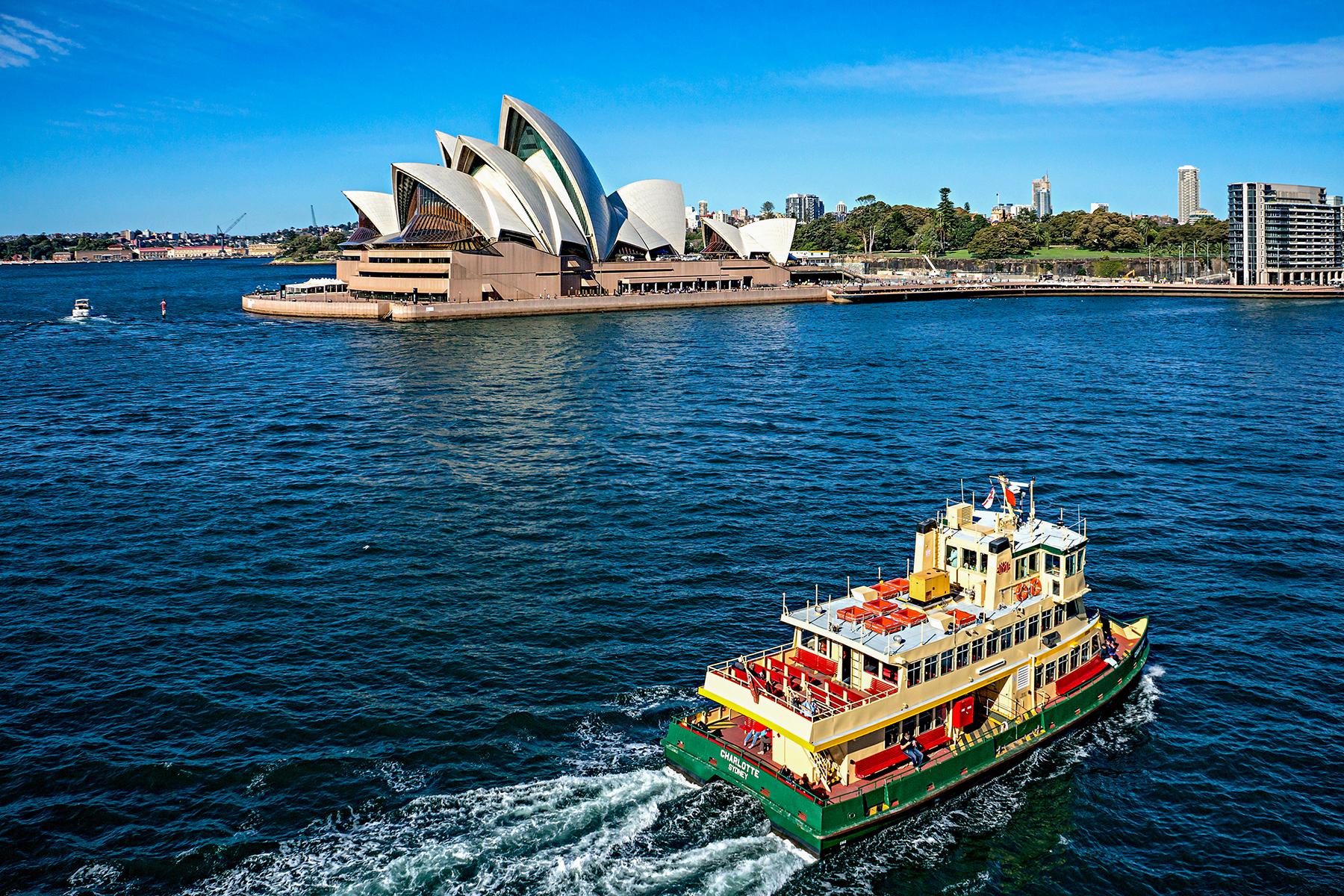 <a href='http://www.fodors.com/world/australia-and-the-pacific/australia/new-south-wales/sydney/experiences/news/first-time-going-to-sydney-8-things-you-should-know#'>From "First Time Going to Sydney? 8 Things You Should Know: Where to Find the Best View of the City"</a>