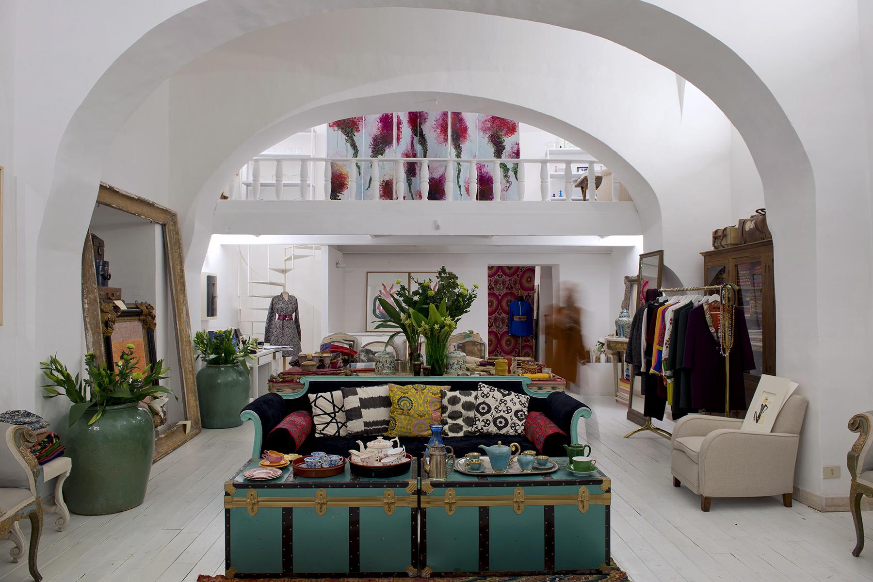 06_UnderTheRadarRome__ShopOnViaDiMonserrato_L'Archivio-di-Monserrato_ALV5083